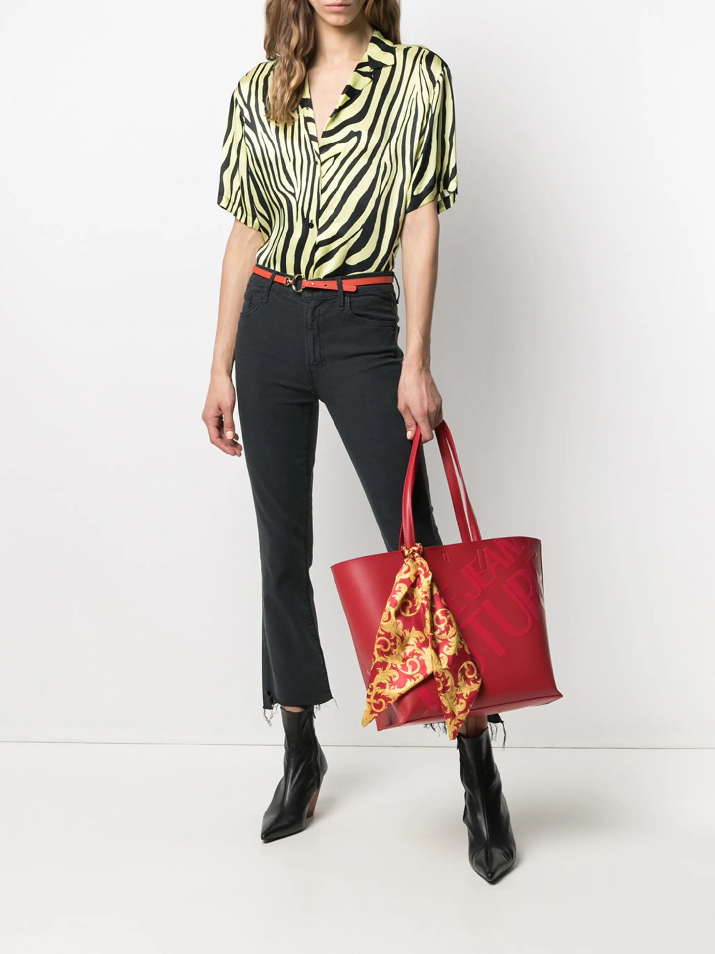 The Insider Crop Step Fray jeans