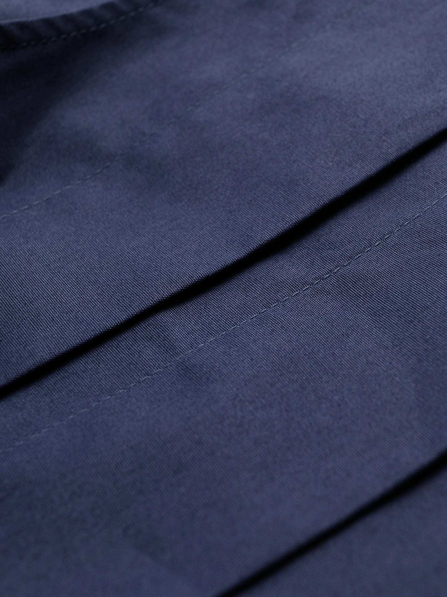 pleated-detailing sleeveless shirtdress