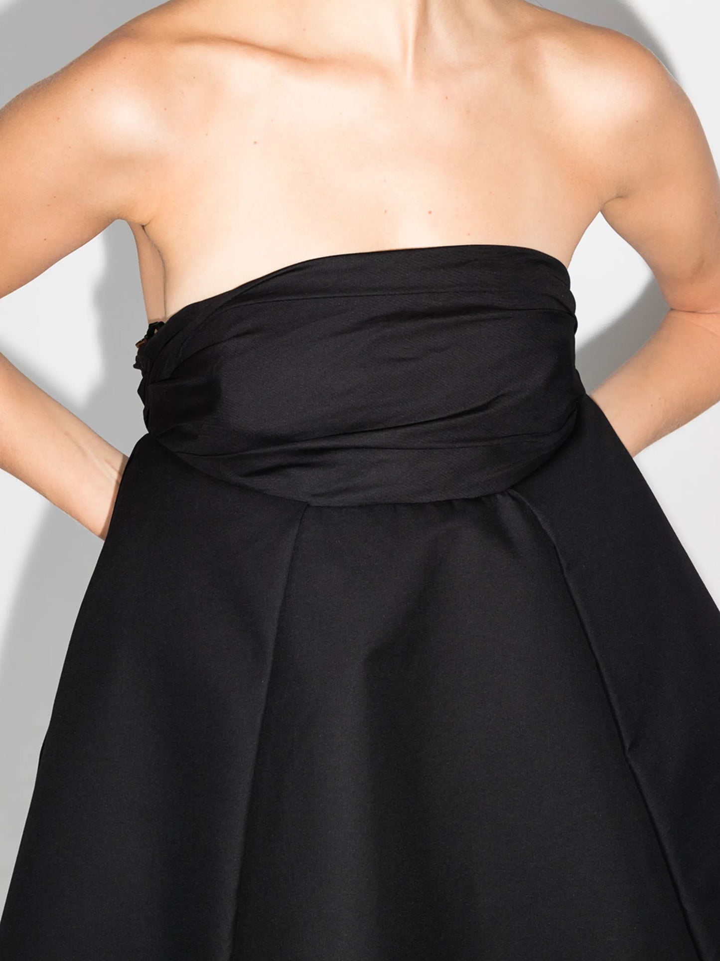 Katerina off-shoulder voluminous dress