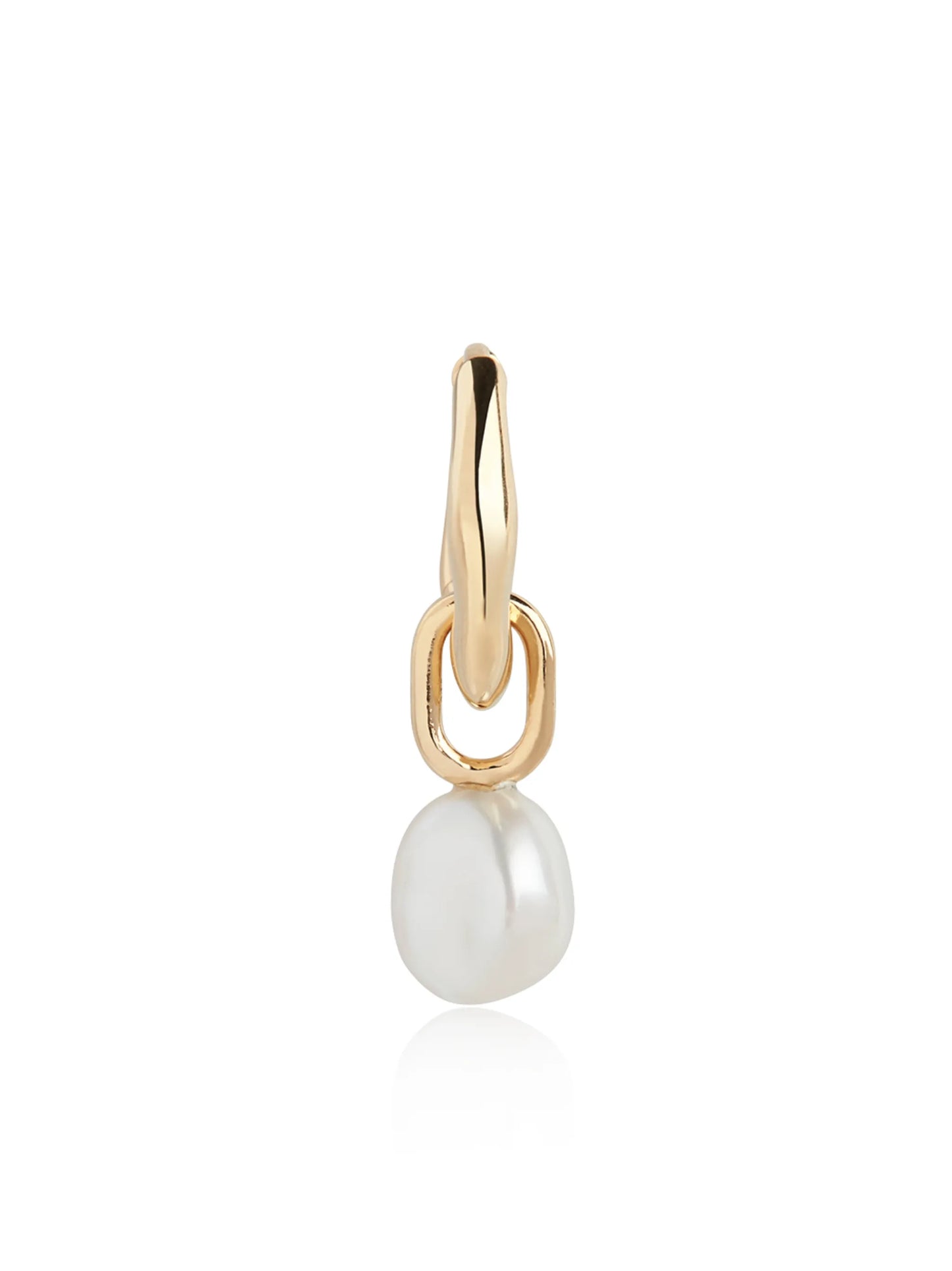 Vento pearl-pendant huggie earring