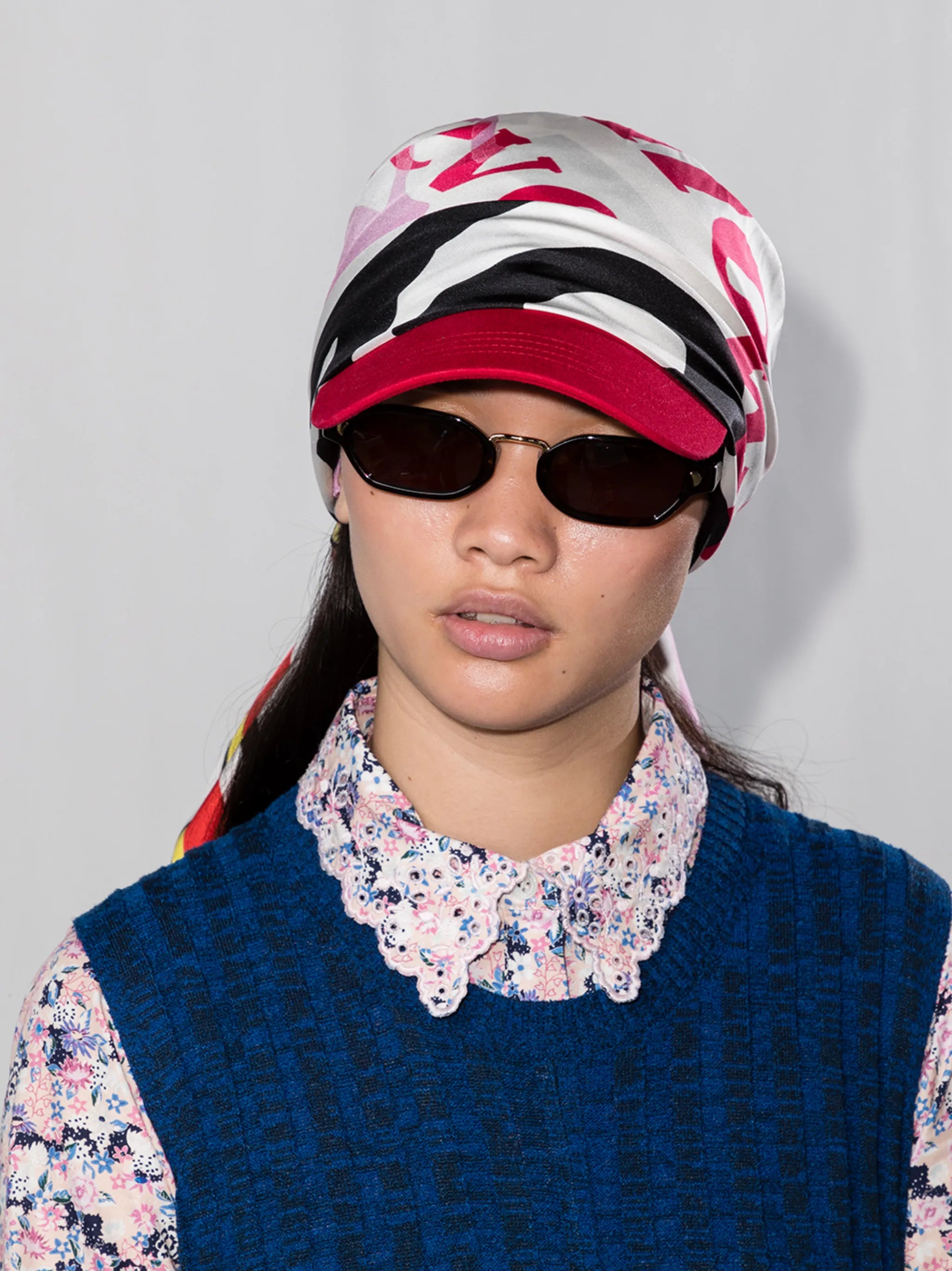 Weco oval-frame sunglasses