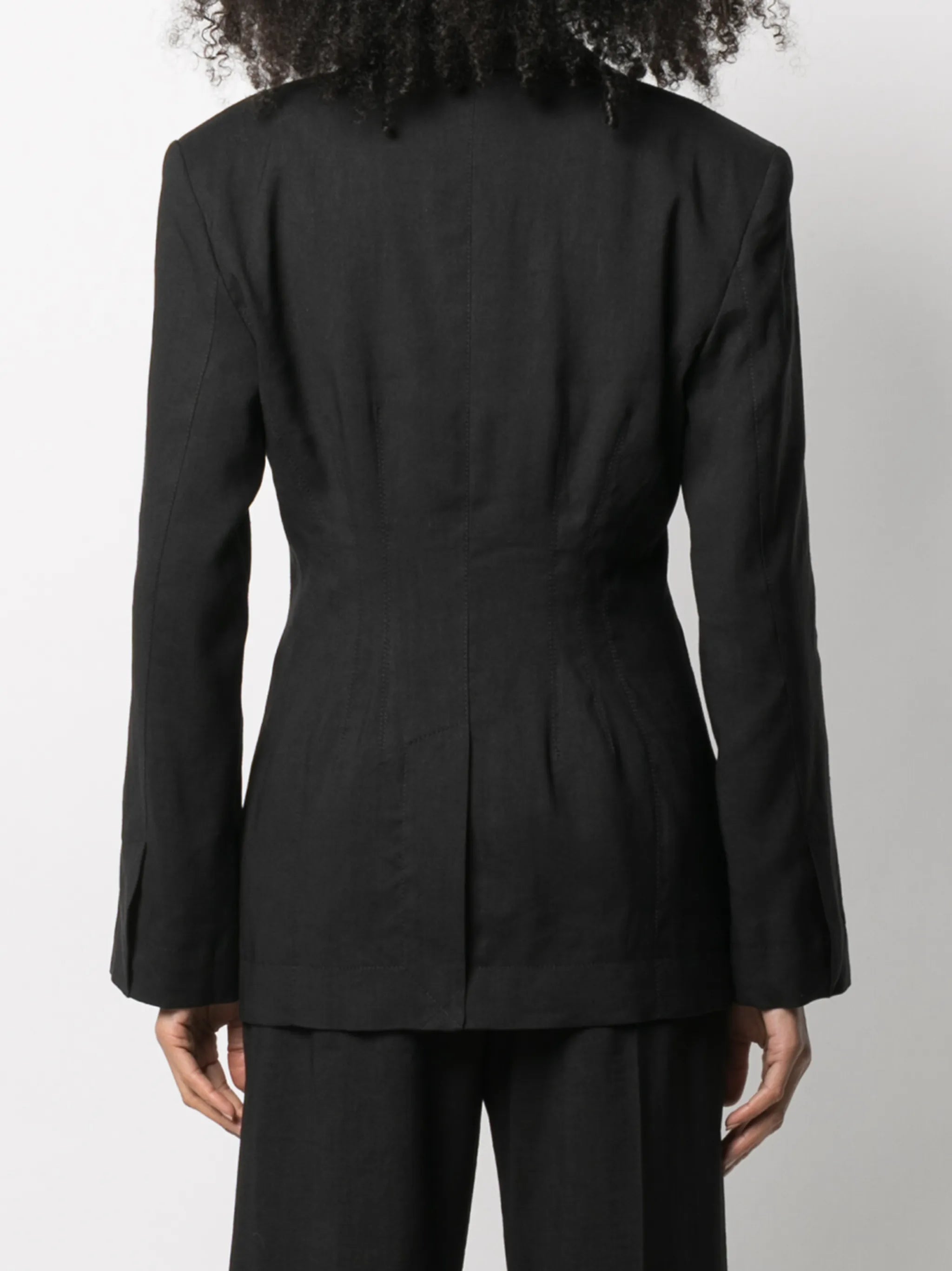 single-breasted blazer