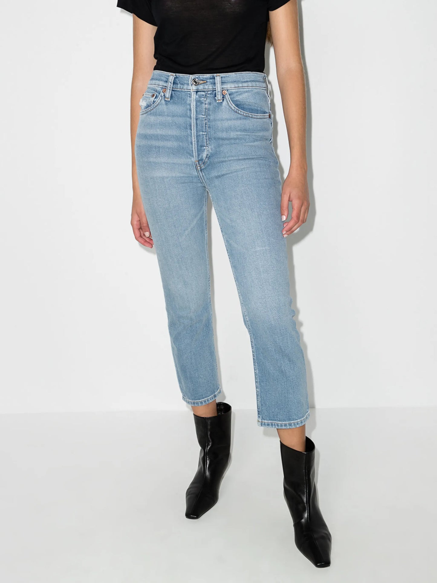 90s high-rise cropped jeans
