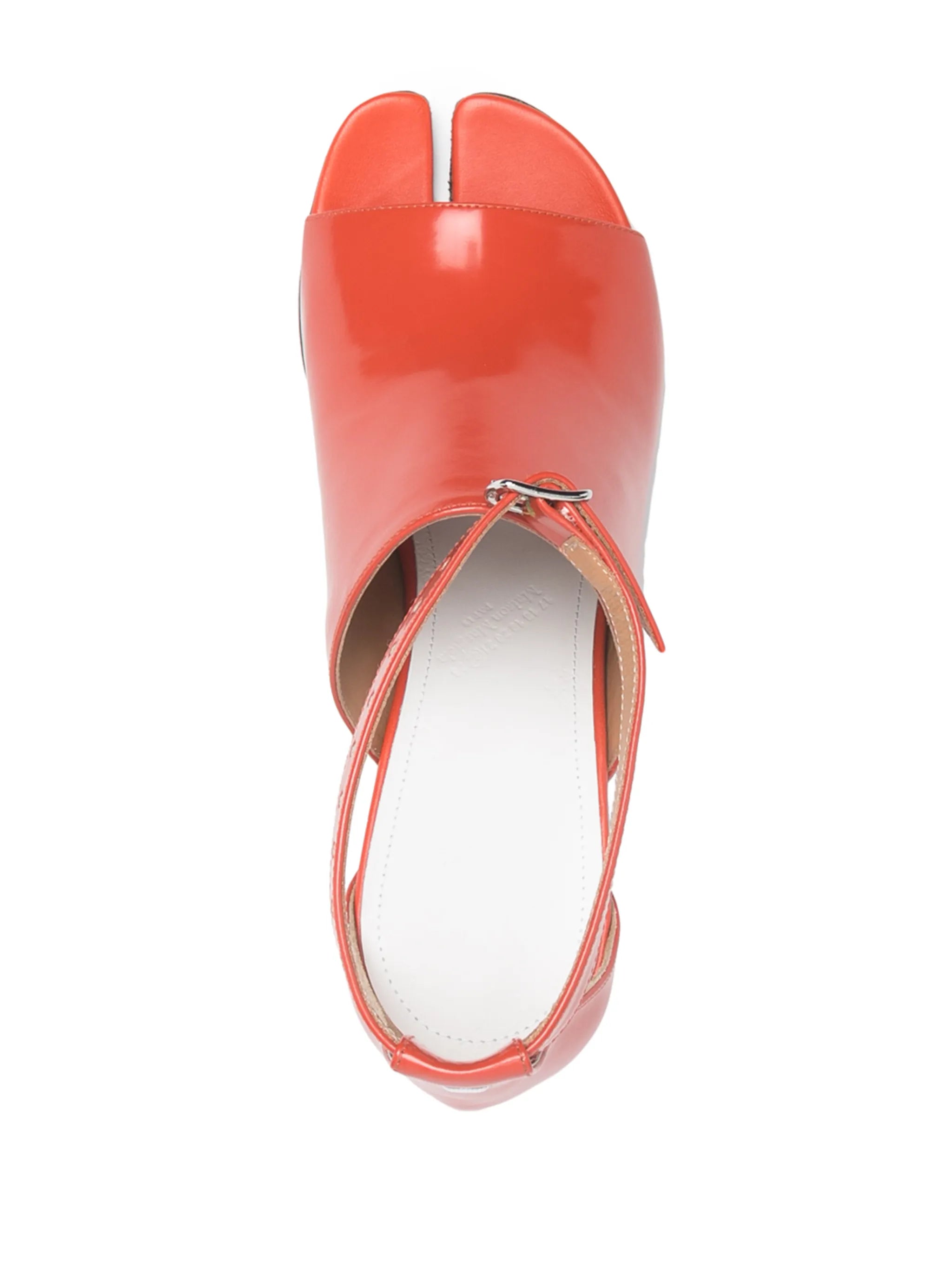 Tabi-toe sandals