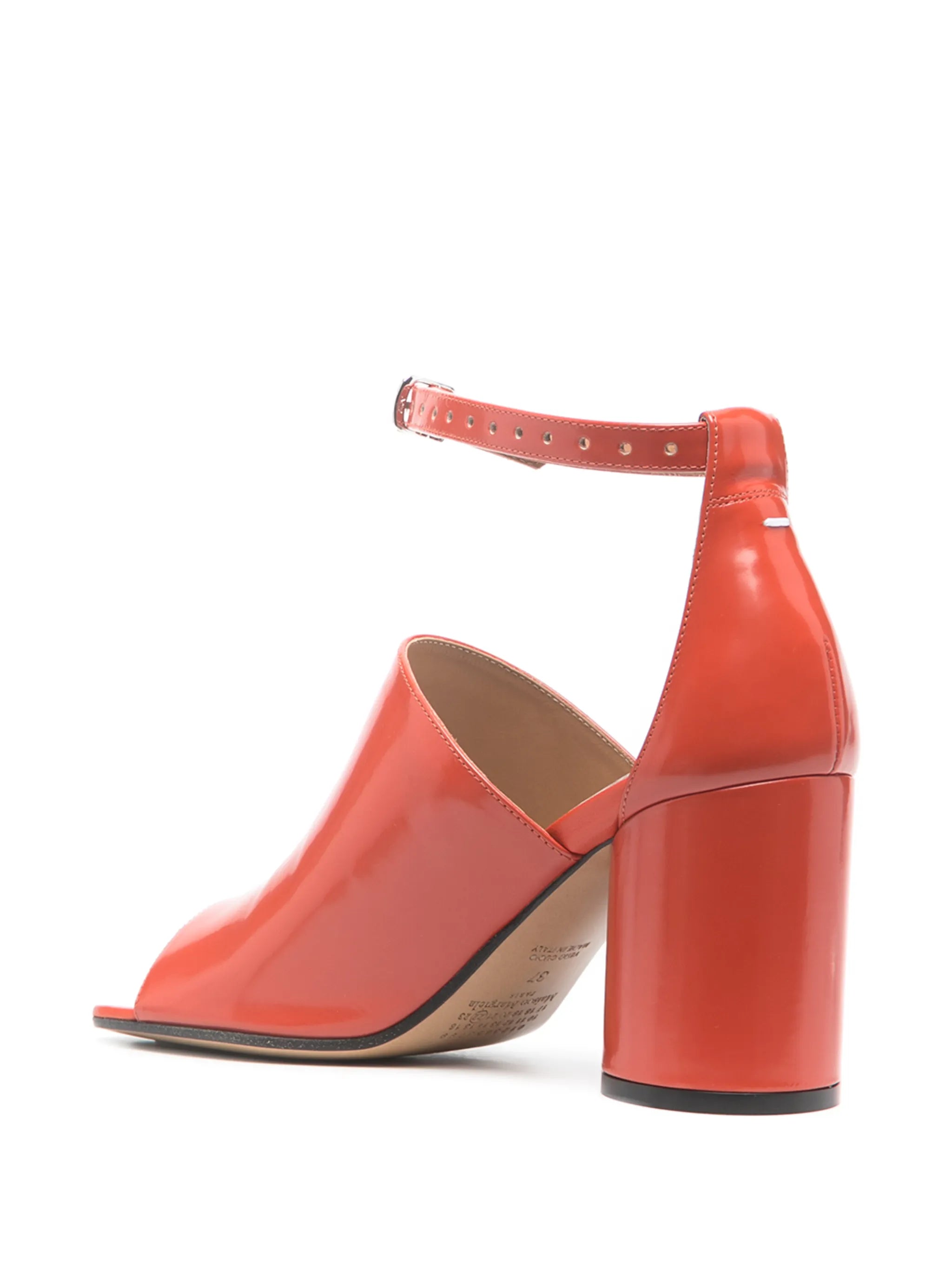 Tabi-toe sandals