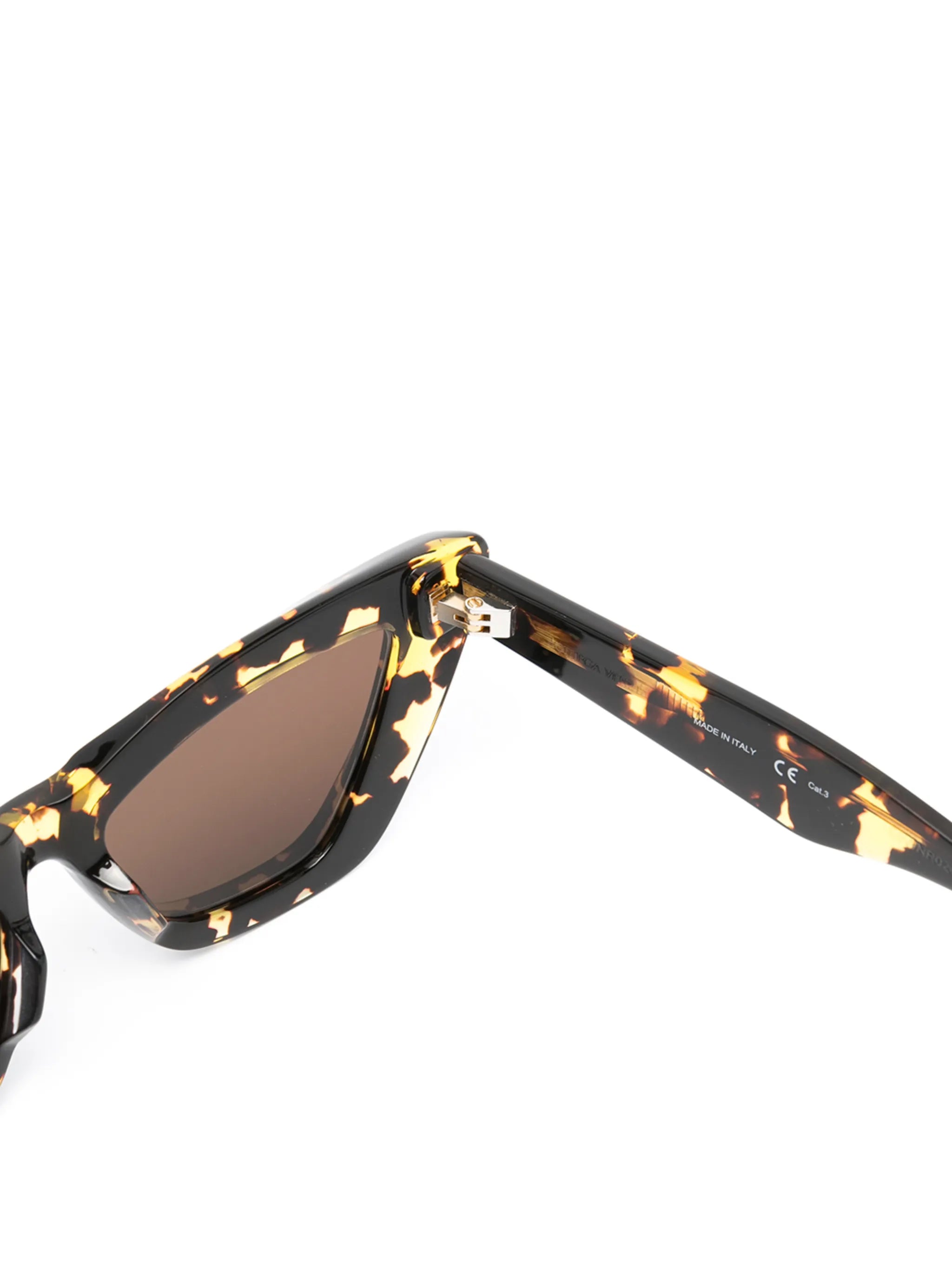 cat-eye sunglasses