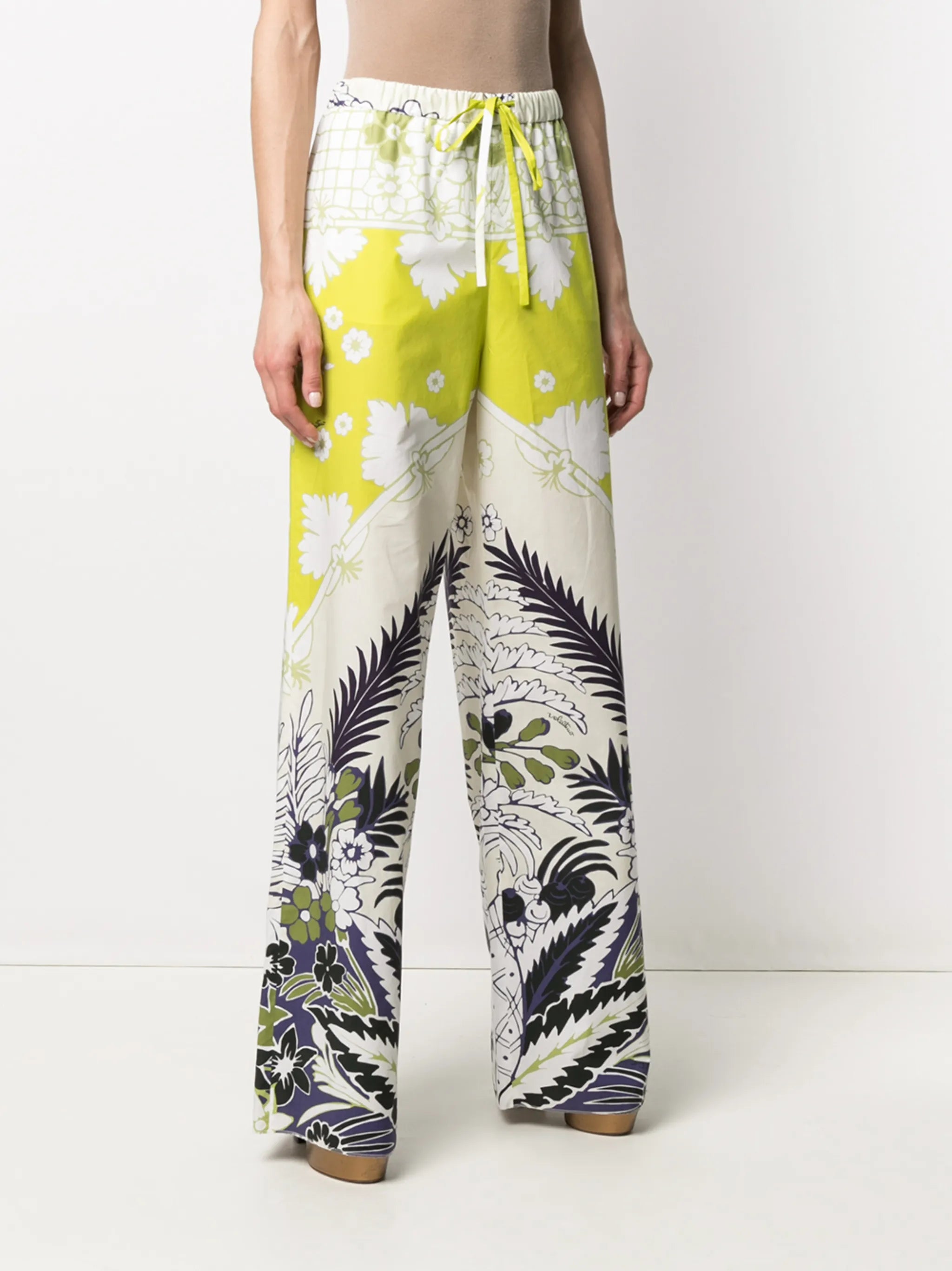 floral-print trousers