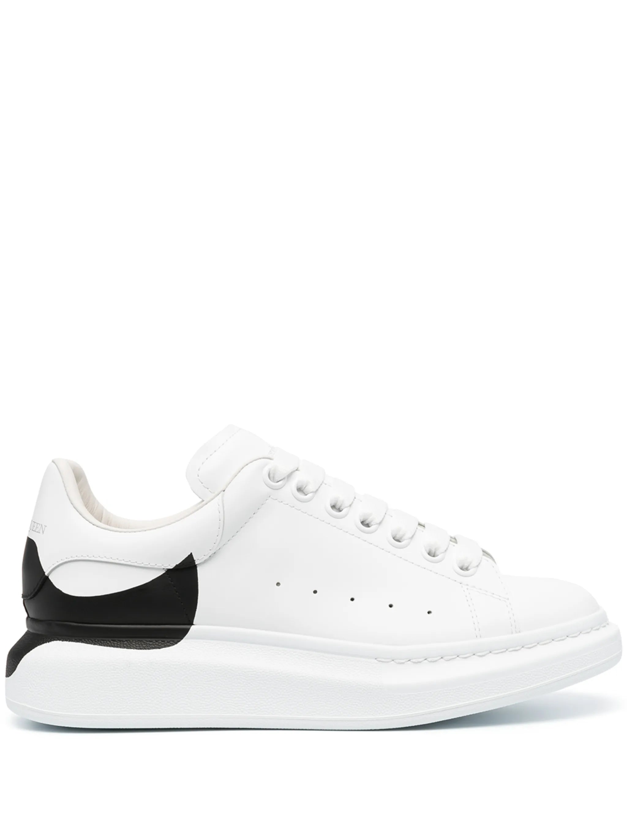 Oversized low-top sneakers