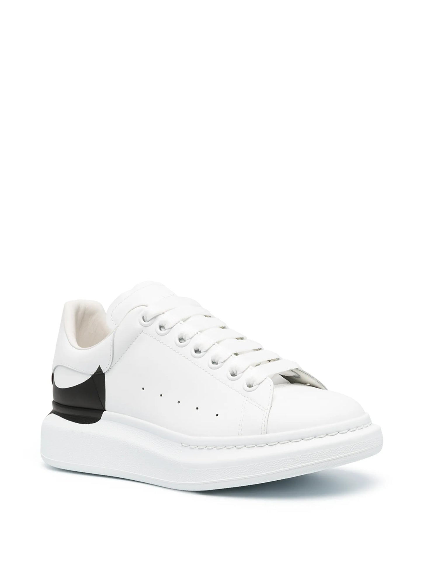 Oversized low-top sneakers