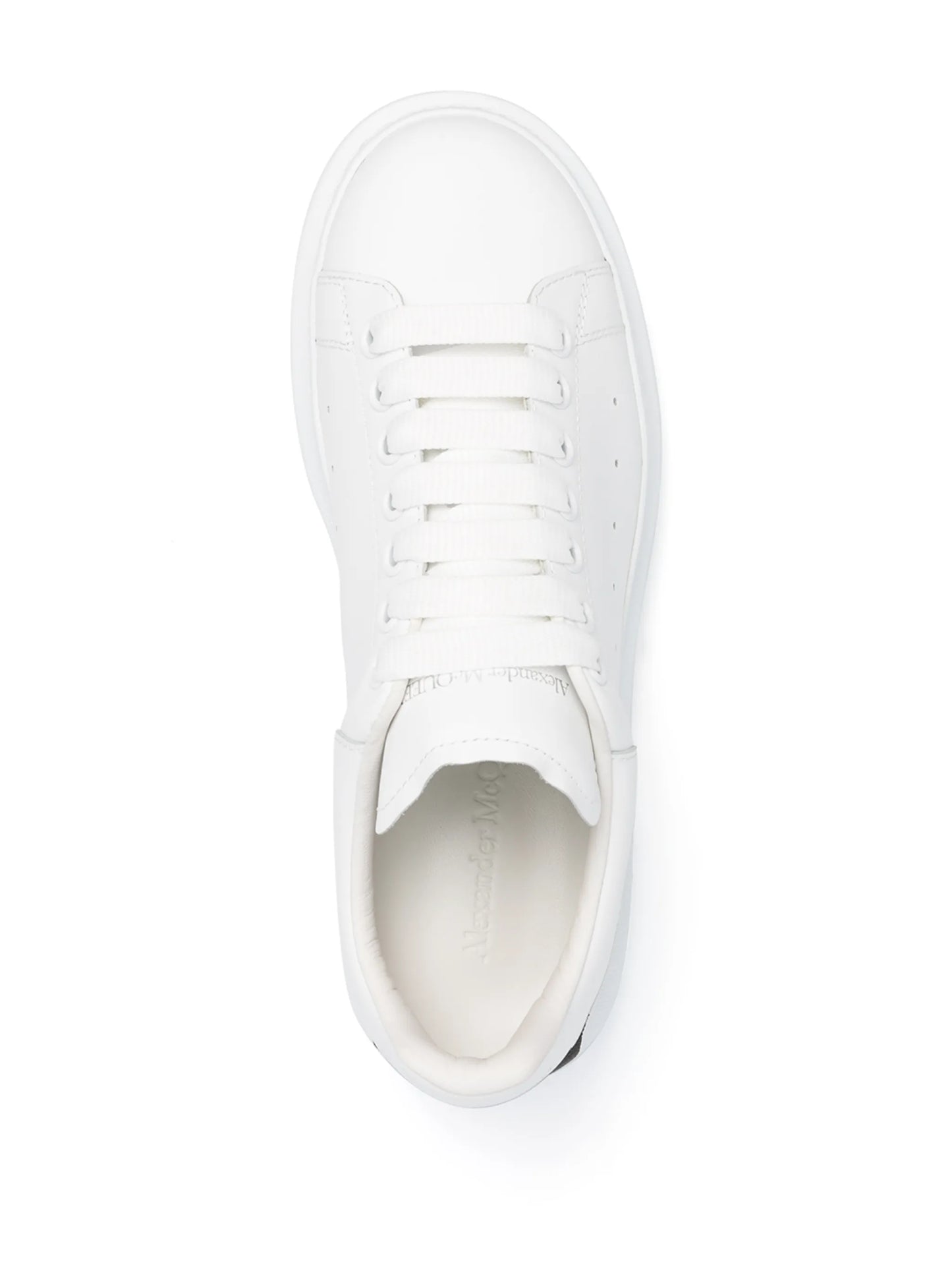Oversized low-top sneakers