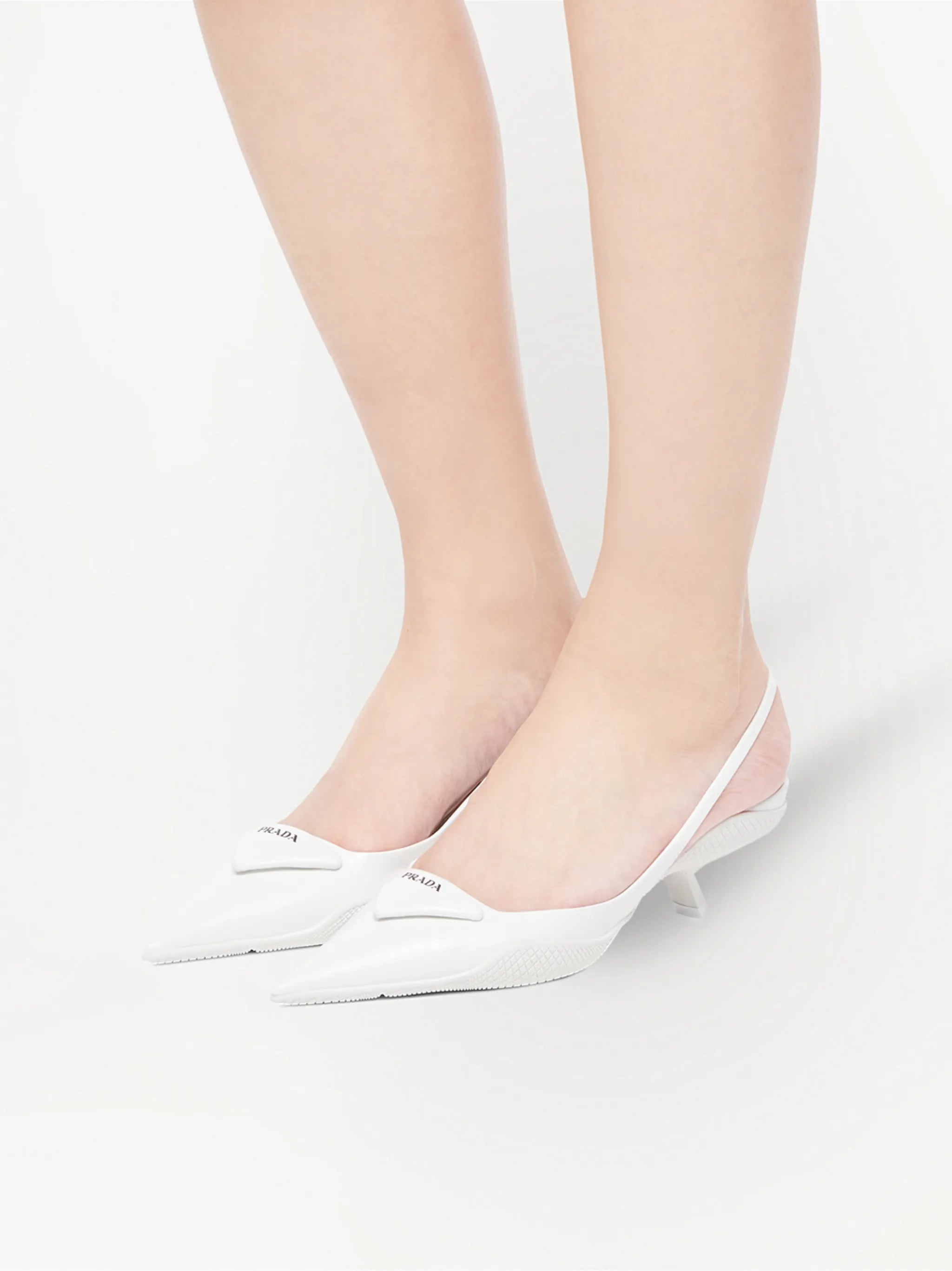 pointed slingback pumps