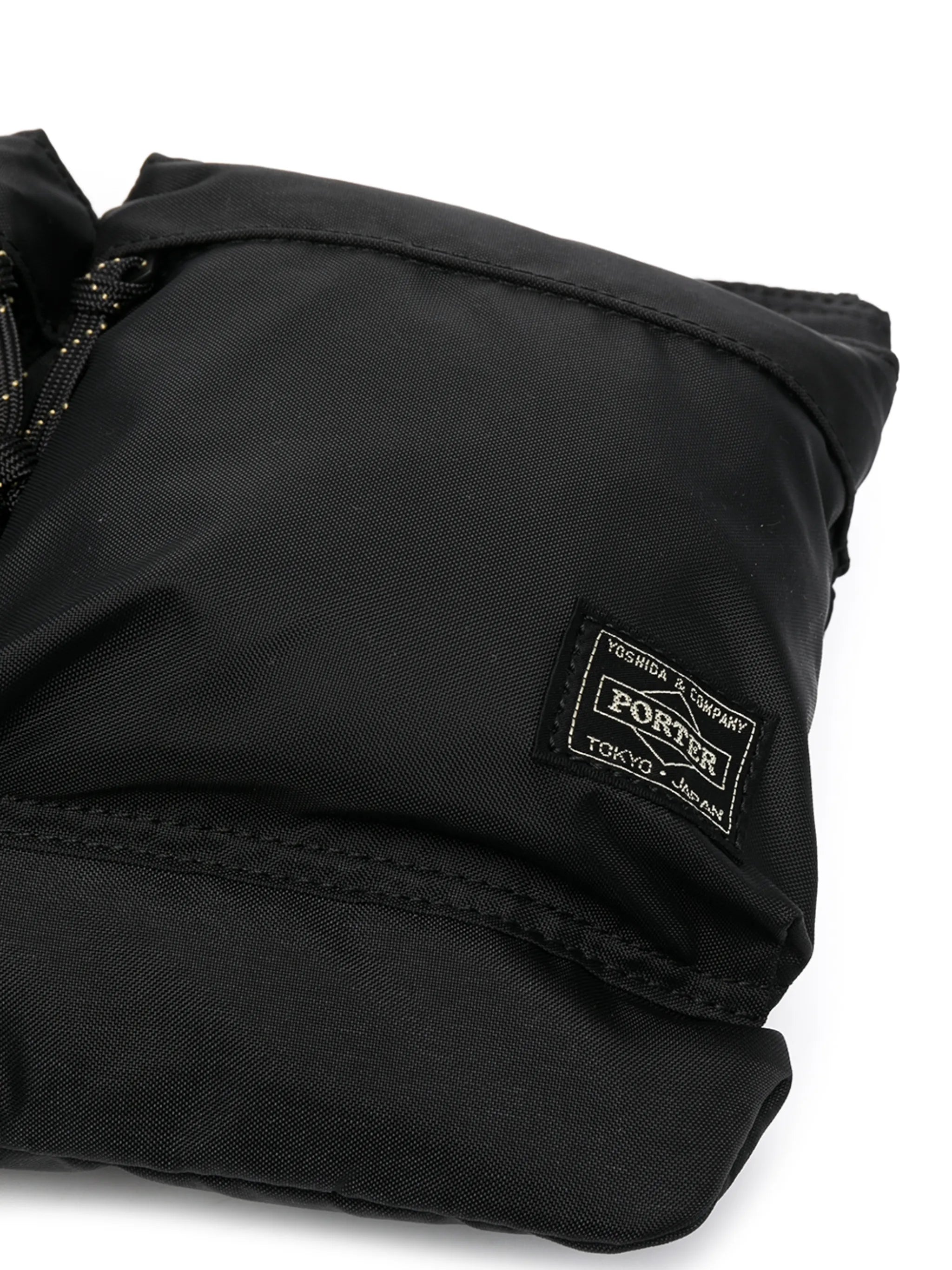 Force shoulder bag