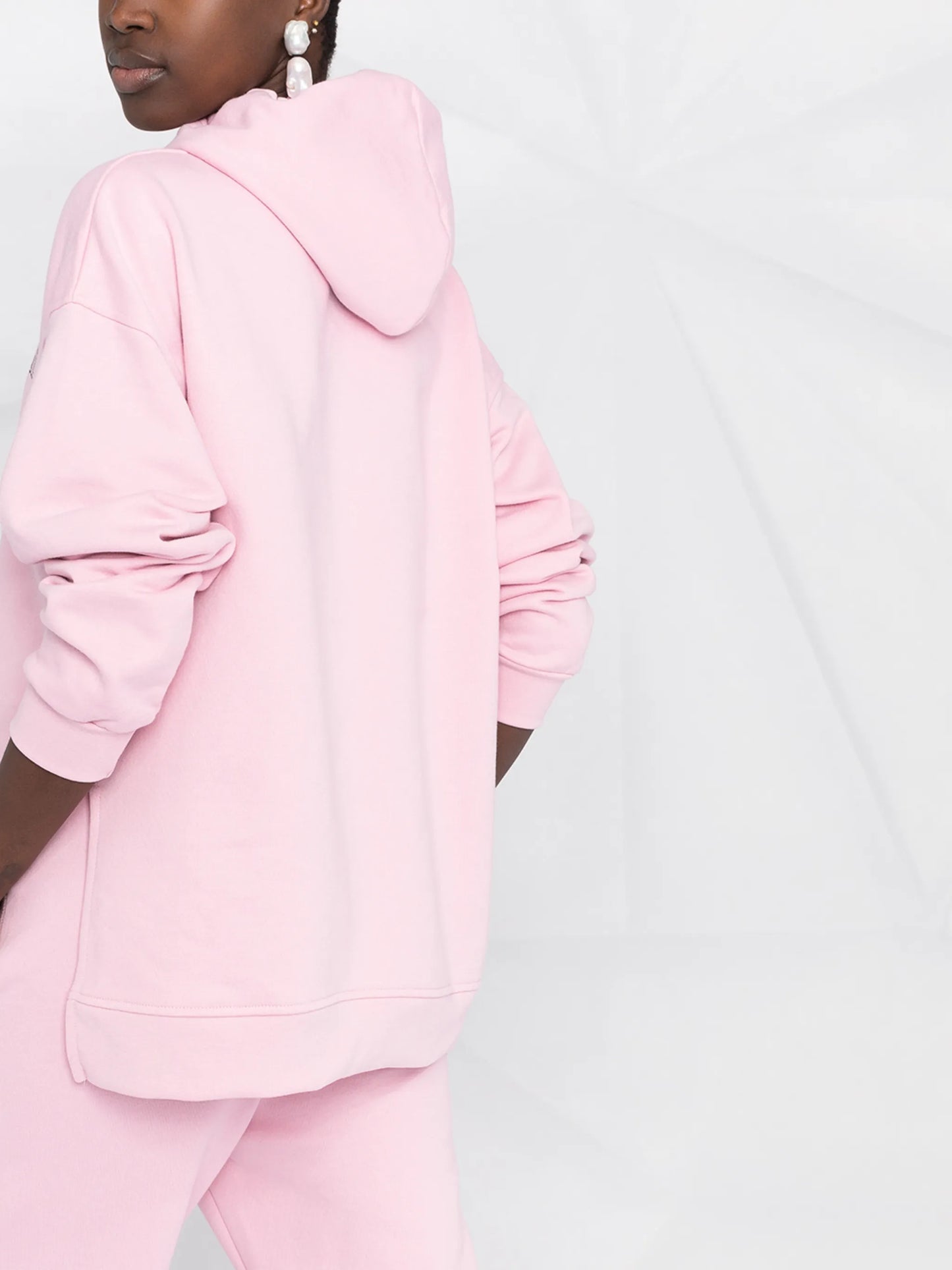 logo-embroidered long-sleeve hoodie