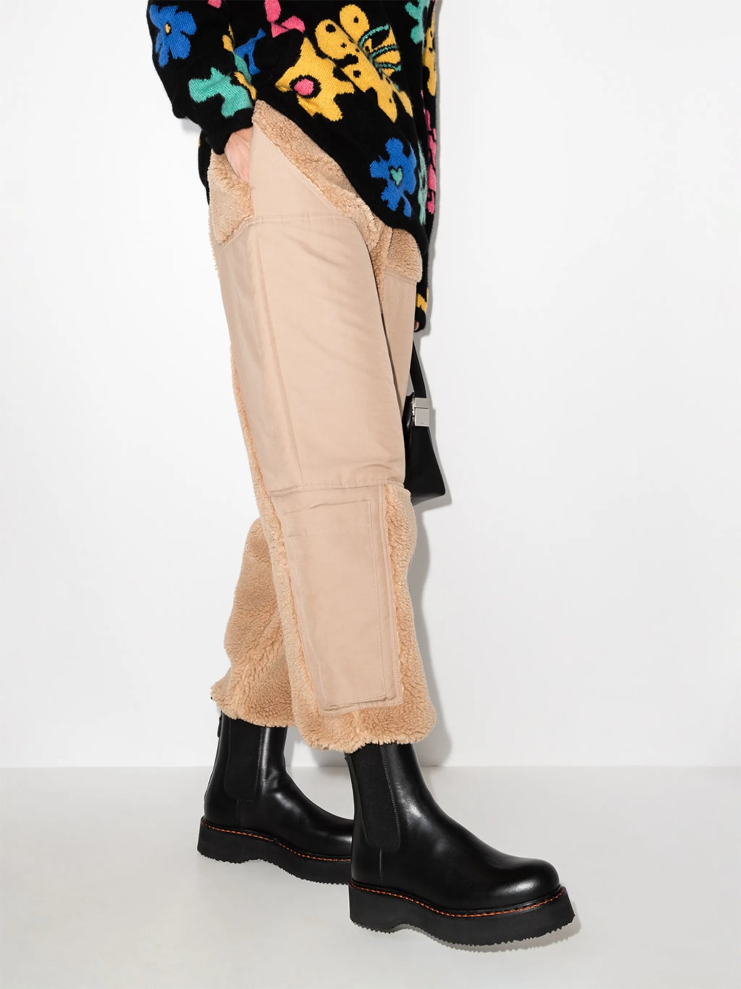 contrast-stitch Chelsea boots