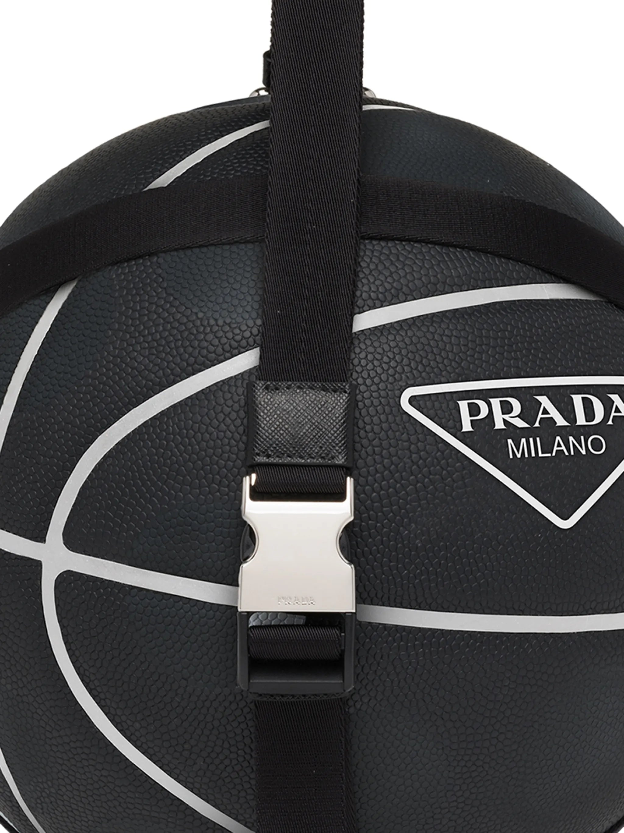 logo-print basketball