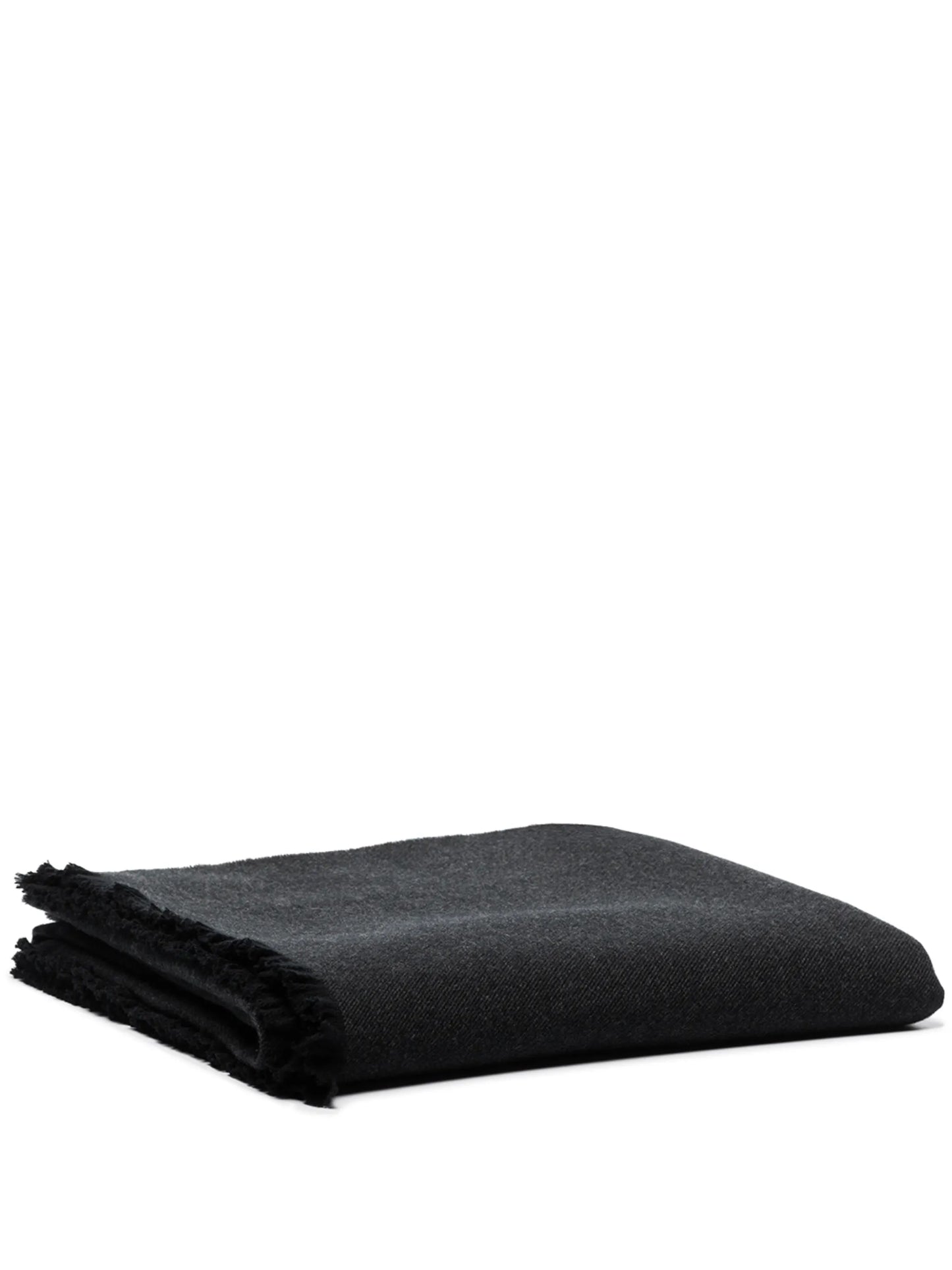 Angus throw 150cm x 150cm