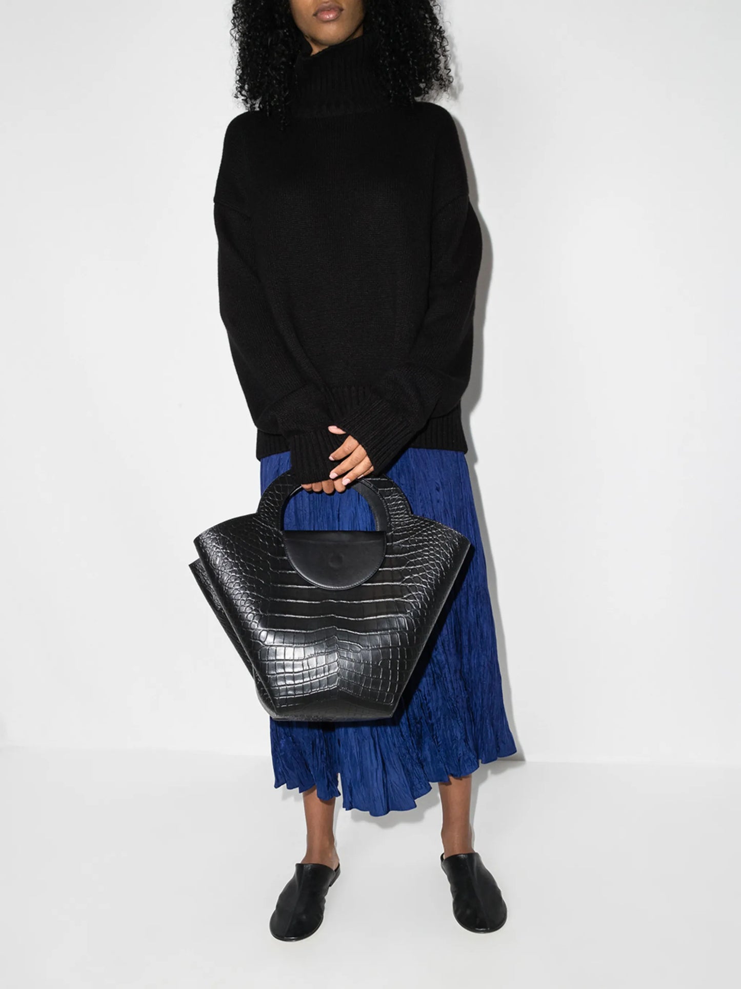 slit high neck jumper