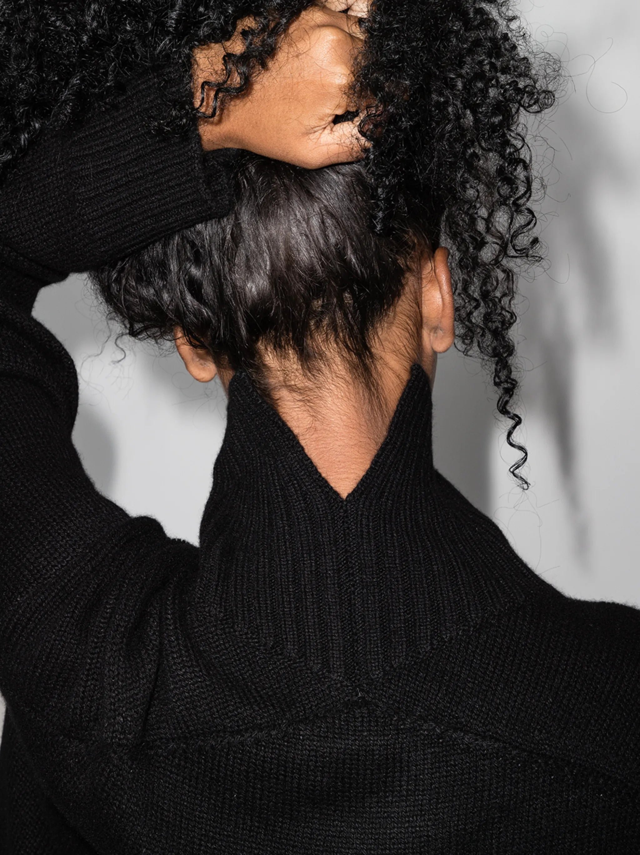 slit high neck jumper