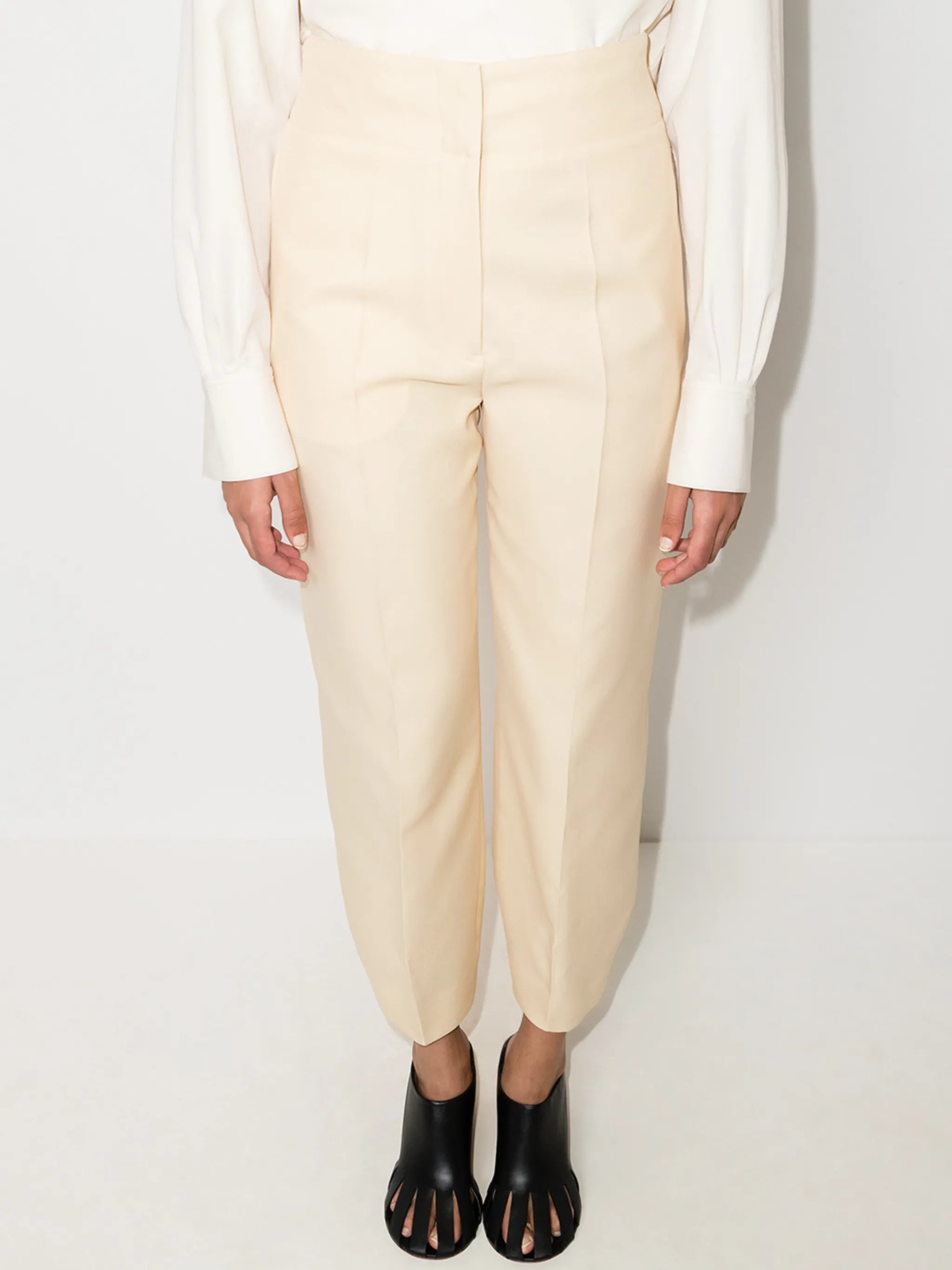 gabardine tapared trousers