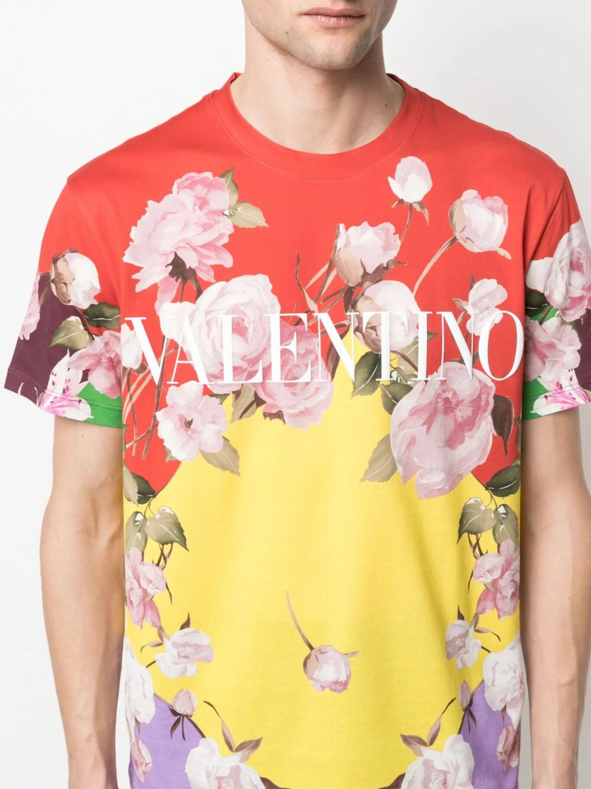 Flying Flowers printed T-shirt