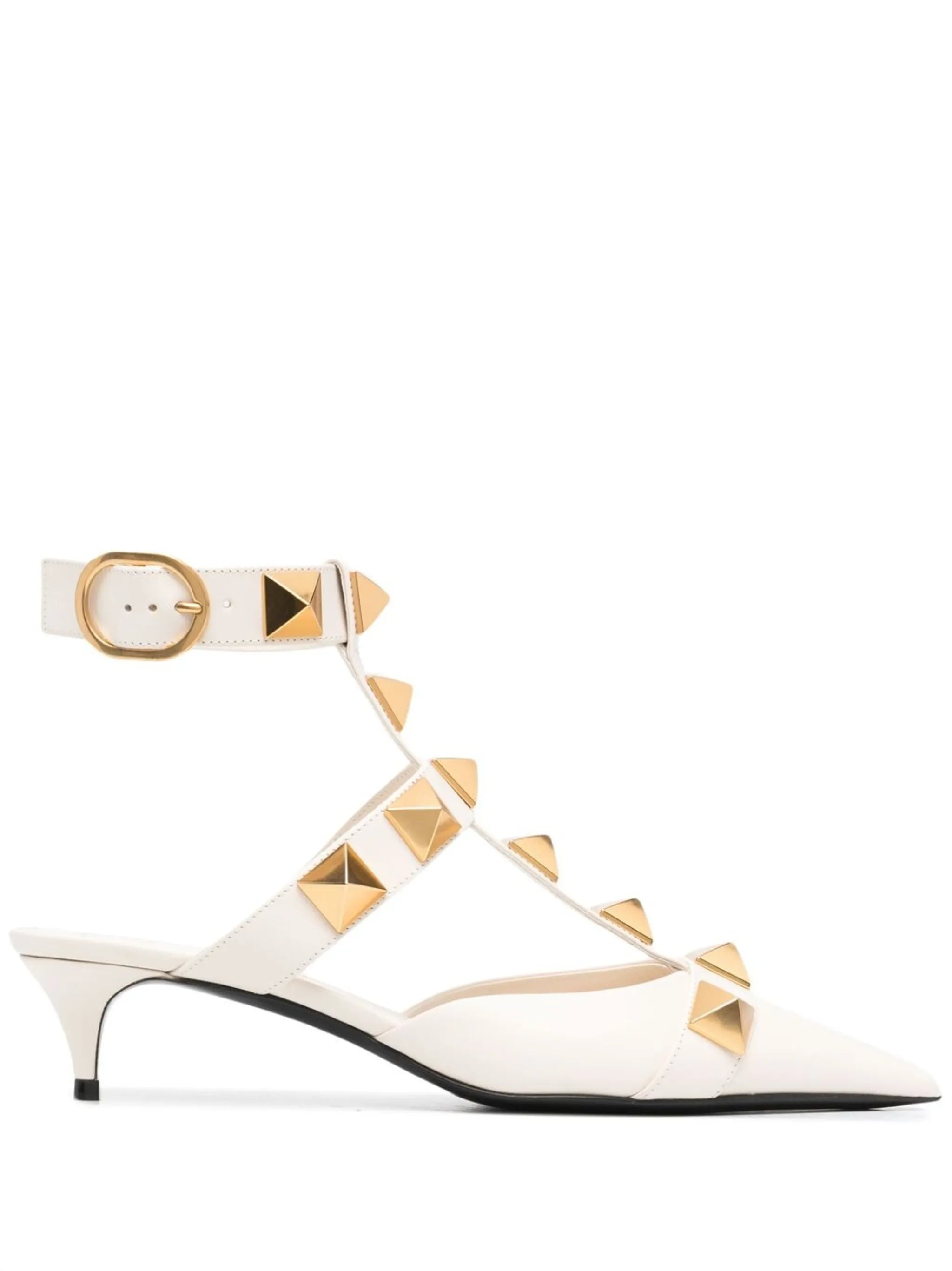 rockstud-detail pointed-toe pumps