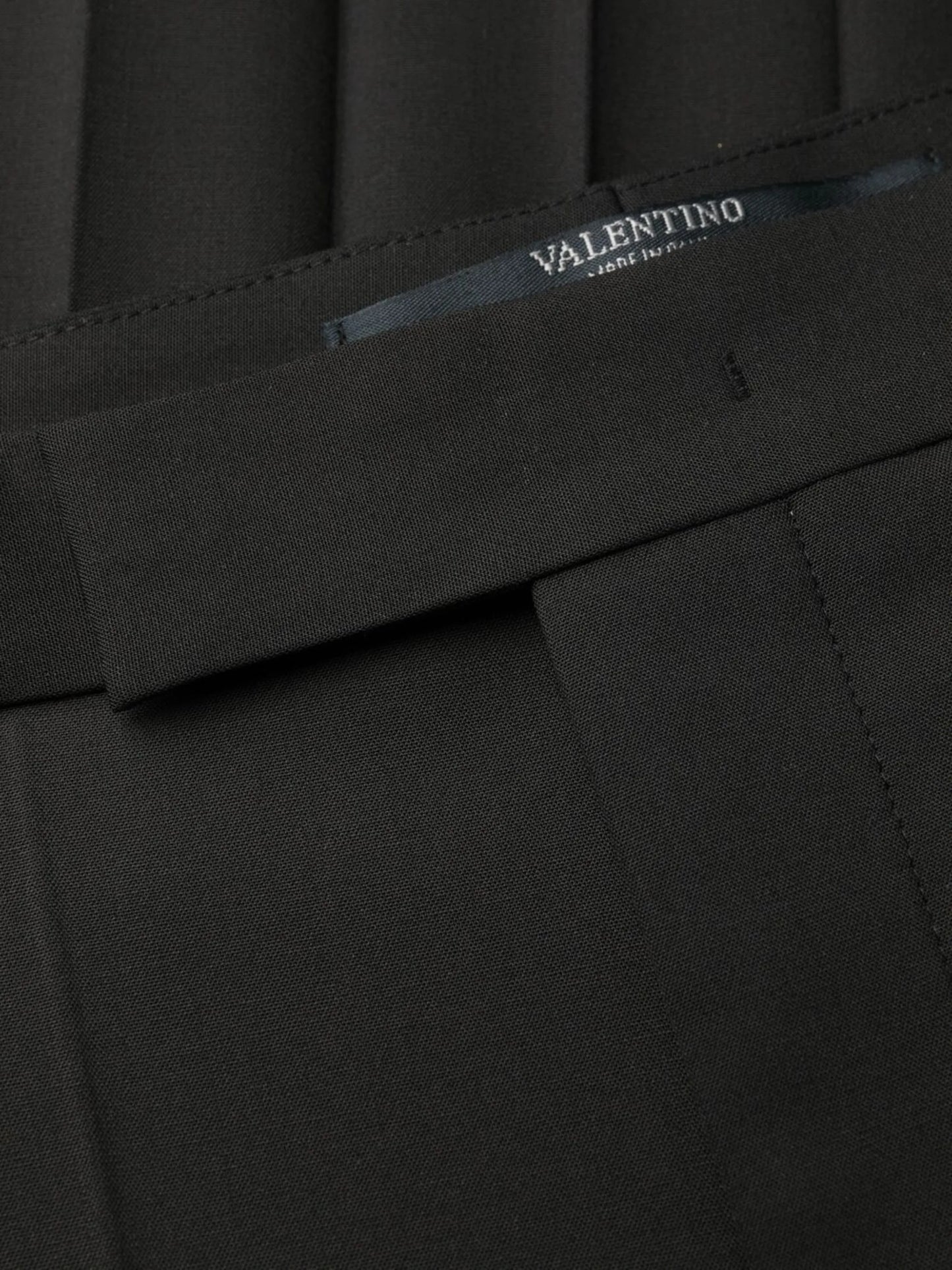 tailored wide-leg trousers