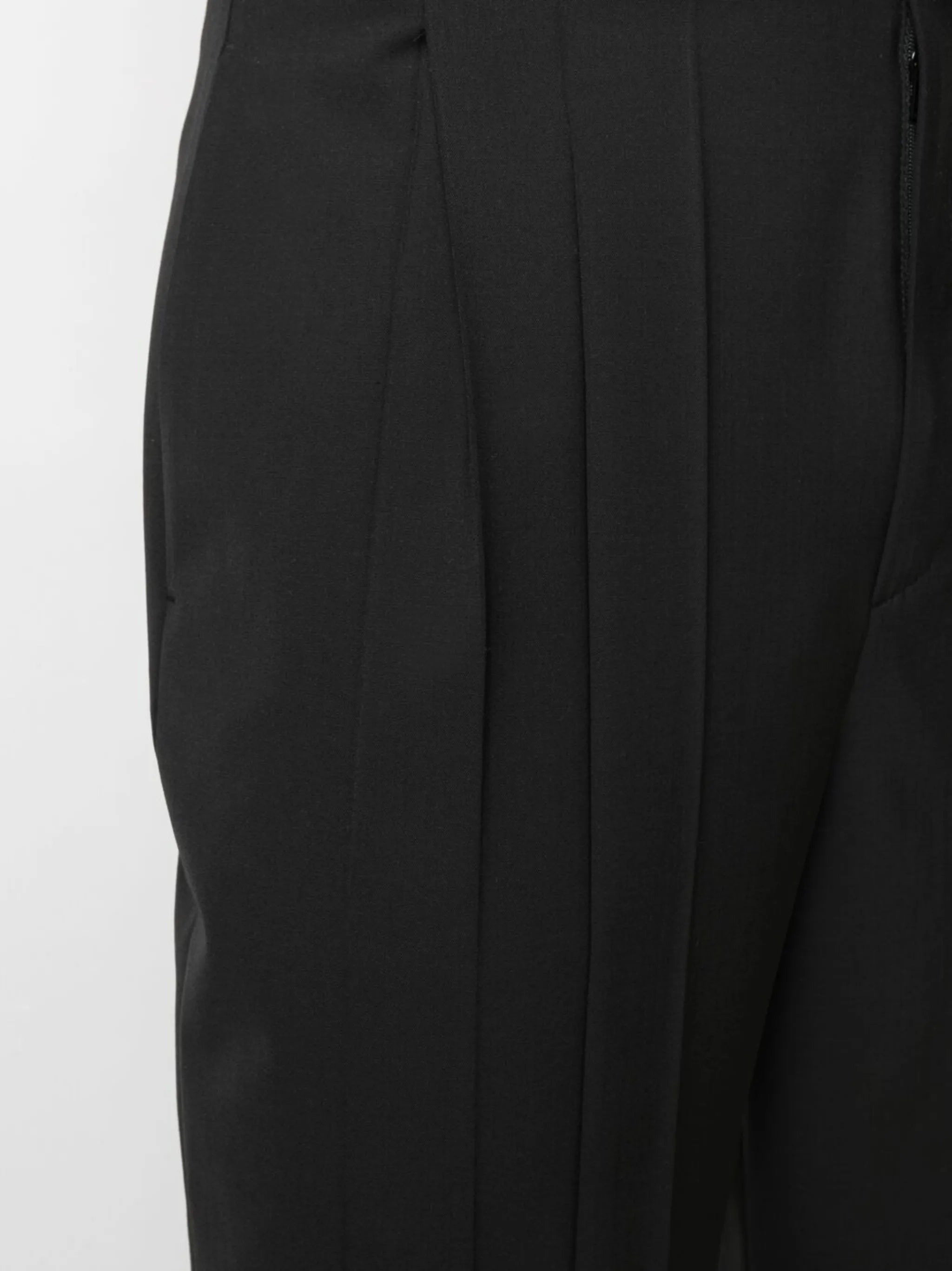 tailored wide-leg trousers