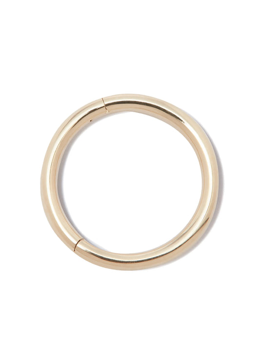 18kt yellow gold plain single huggie earring