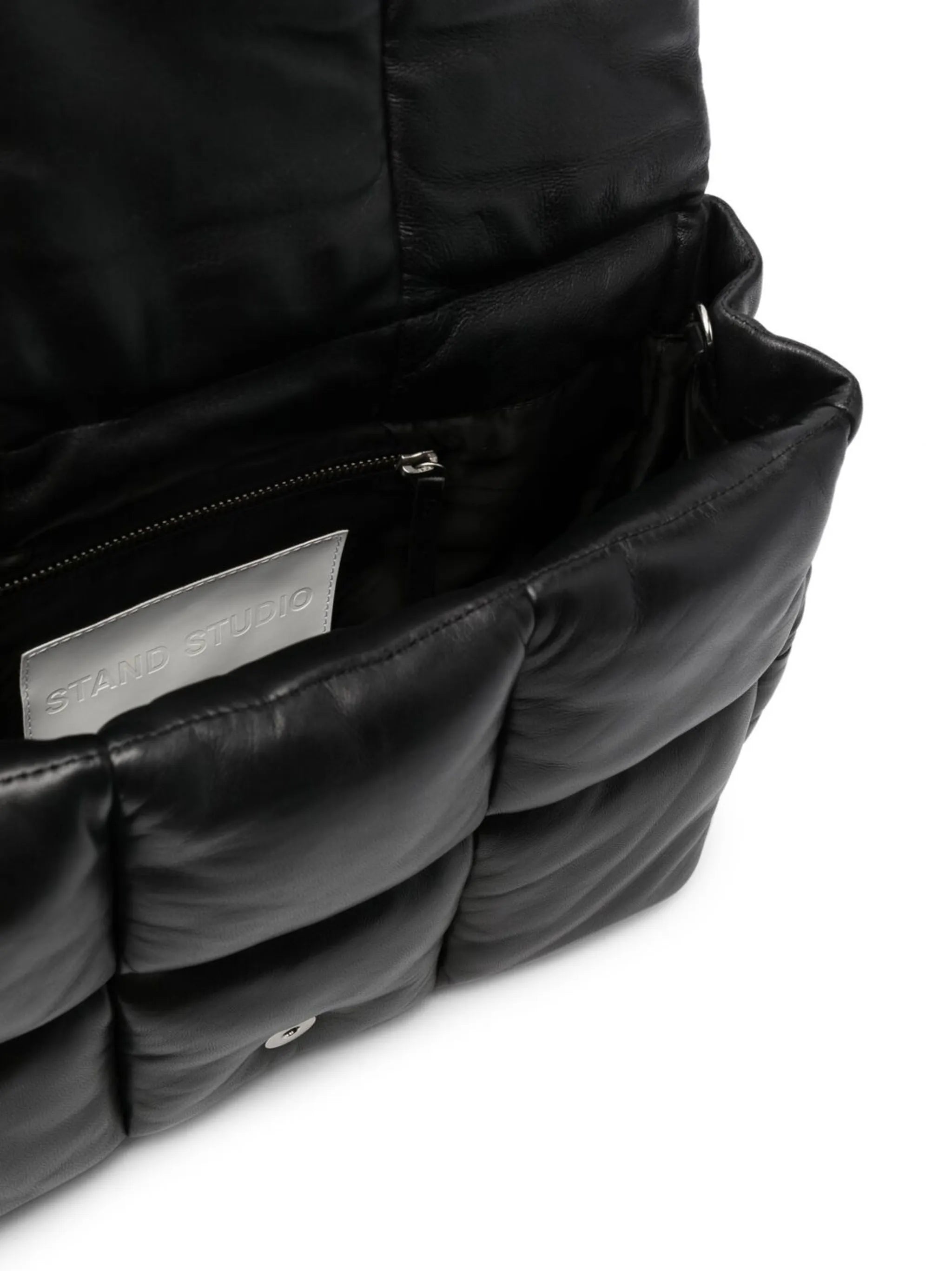 Wanda clutch bag