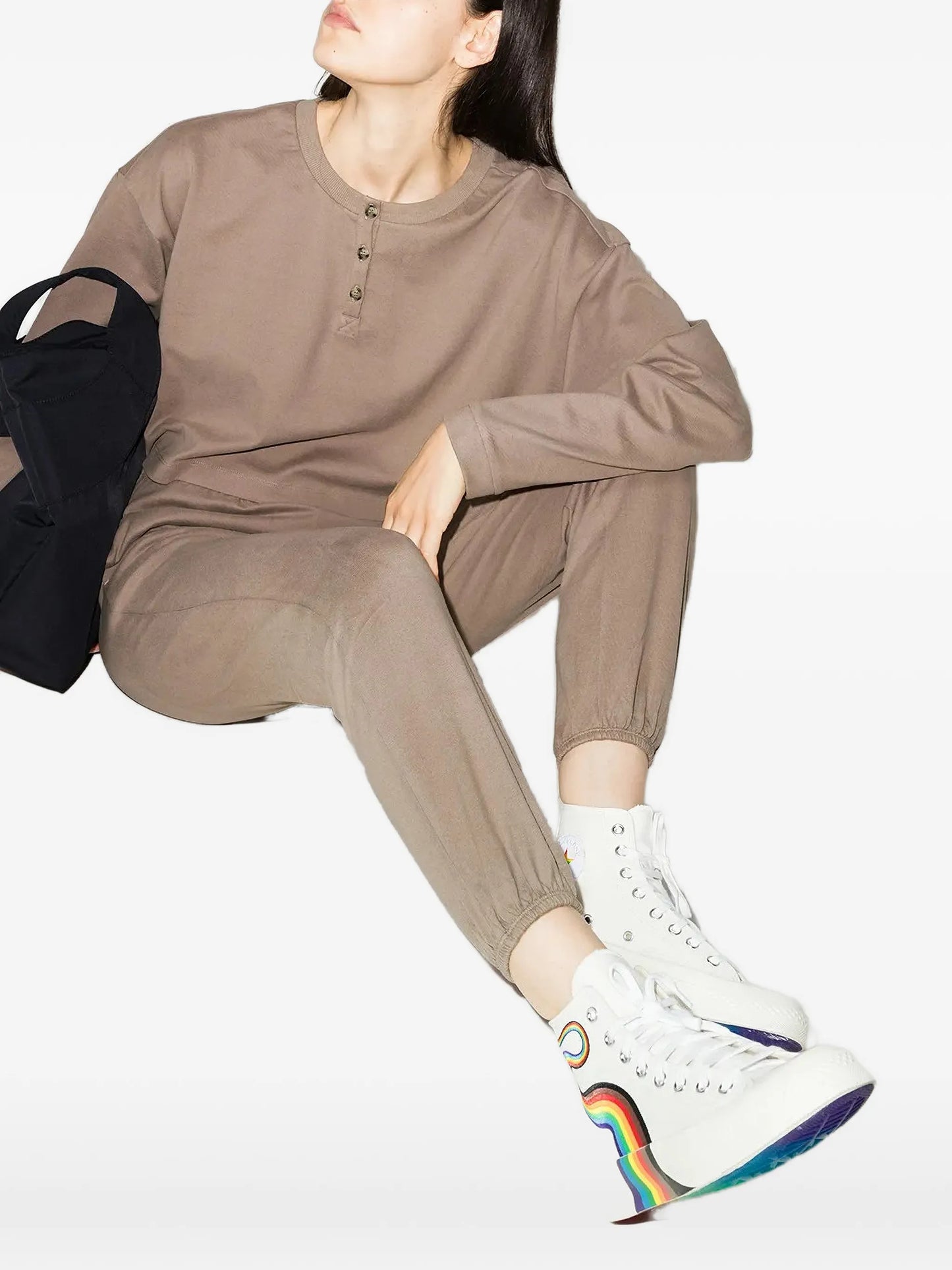 cropped crew neck sweatshirt