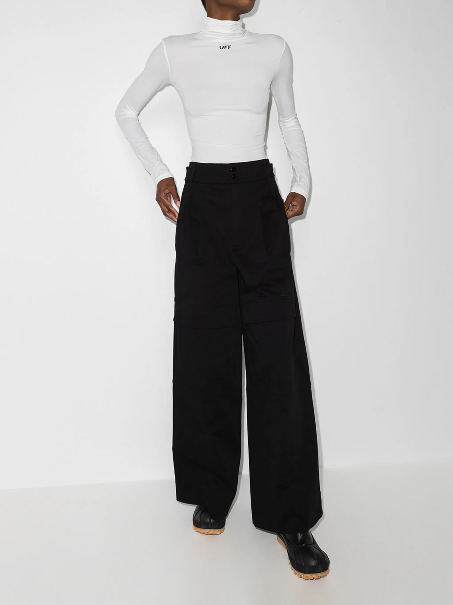 wide-leg casual trousers