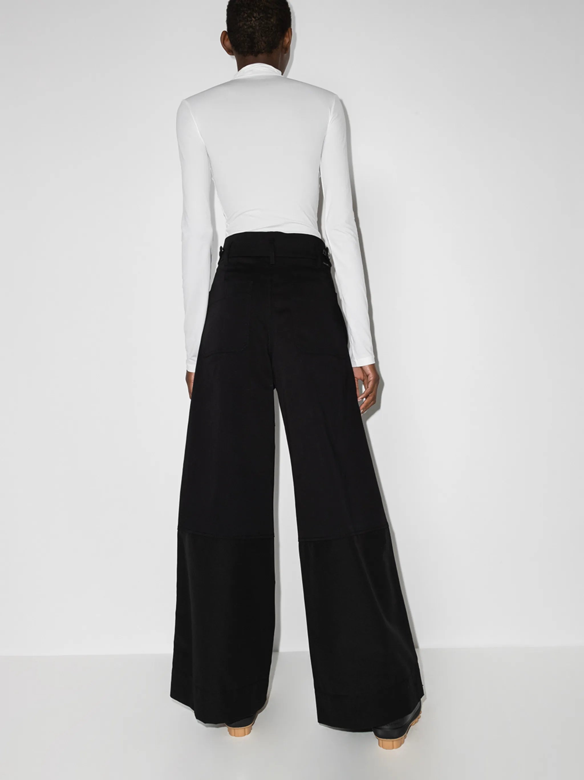 wide-leg casual trousers