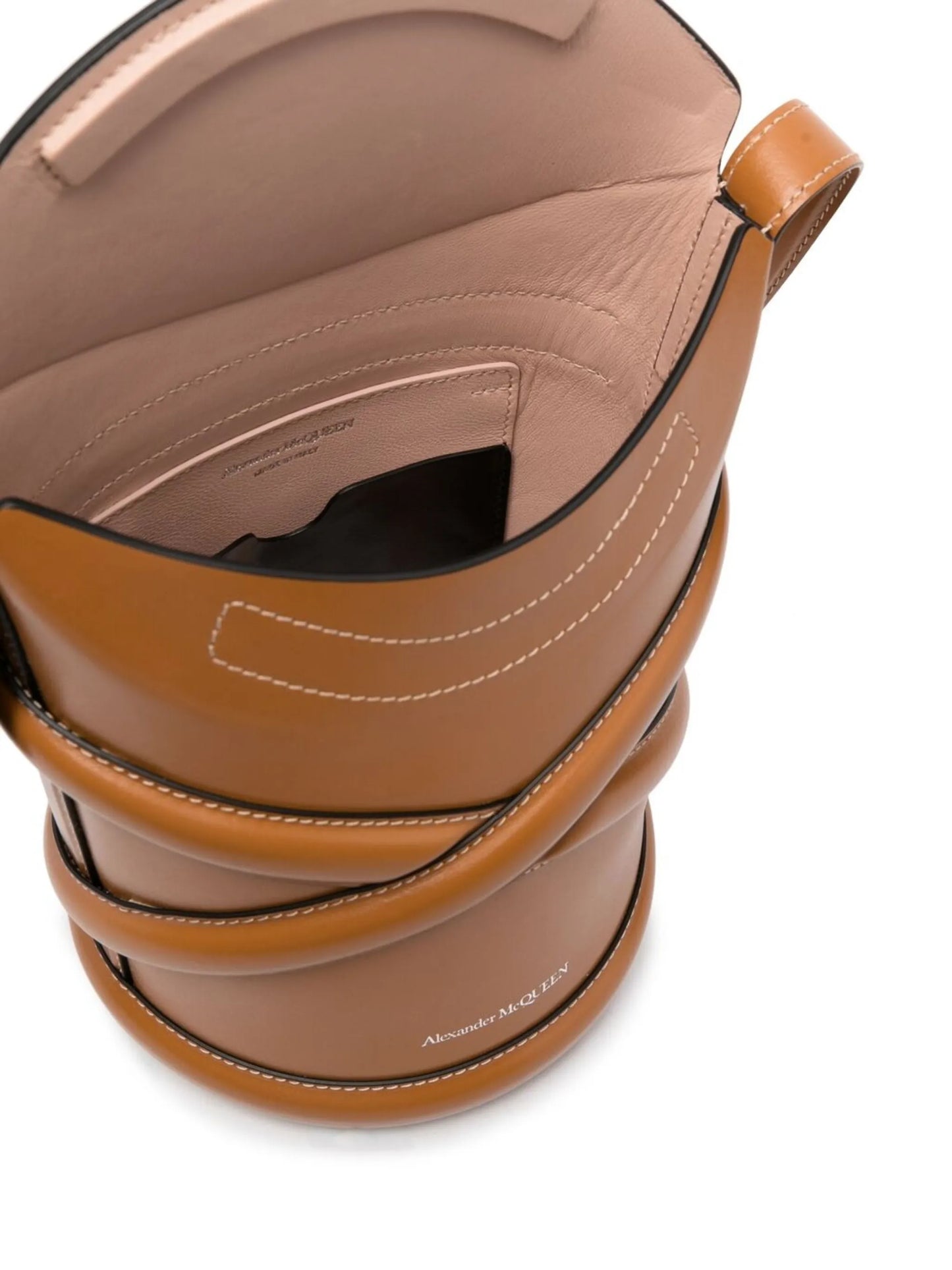 The Curve bucket bag