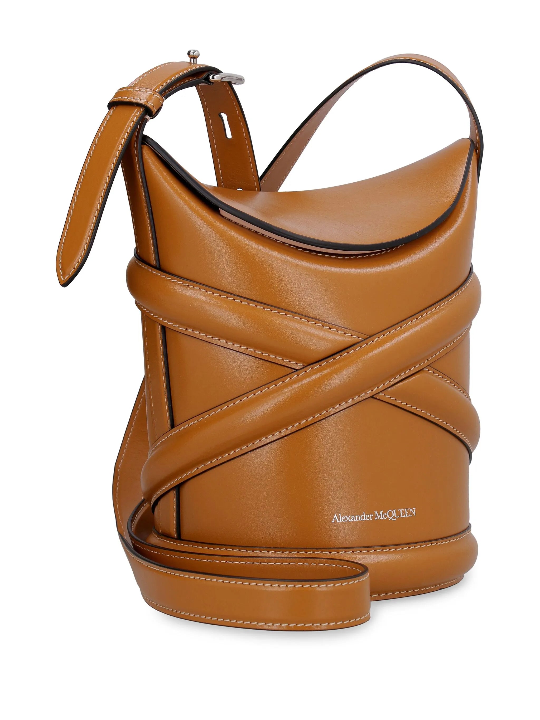 The Curve bucket bag