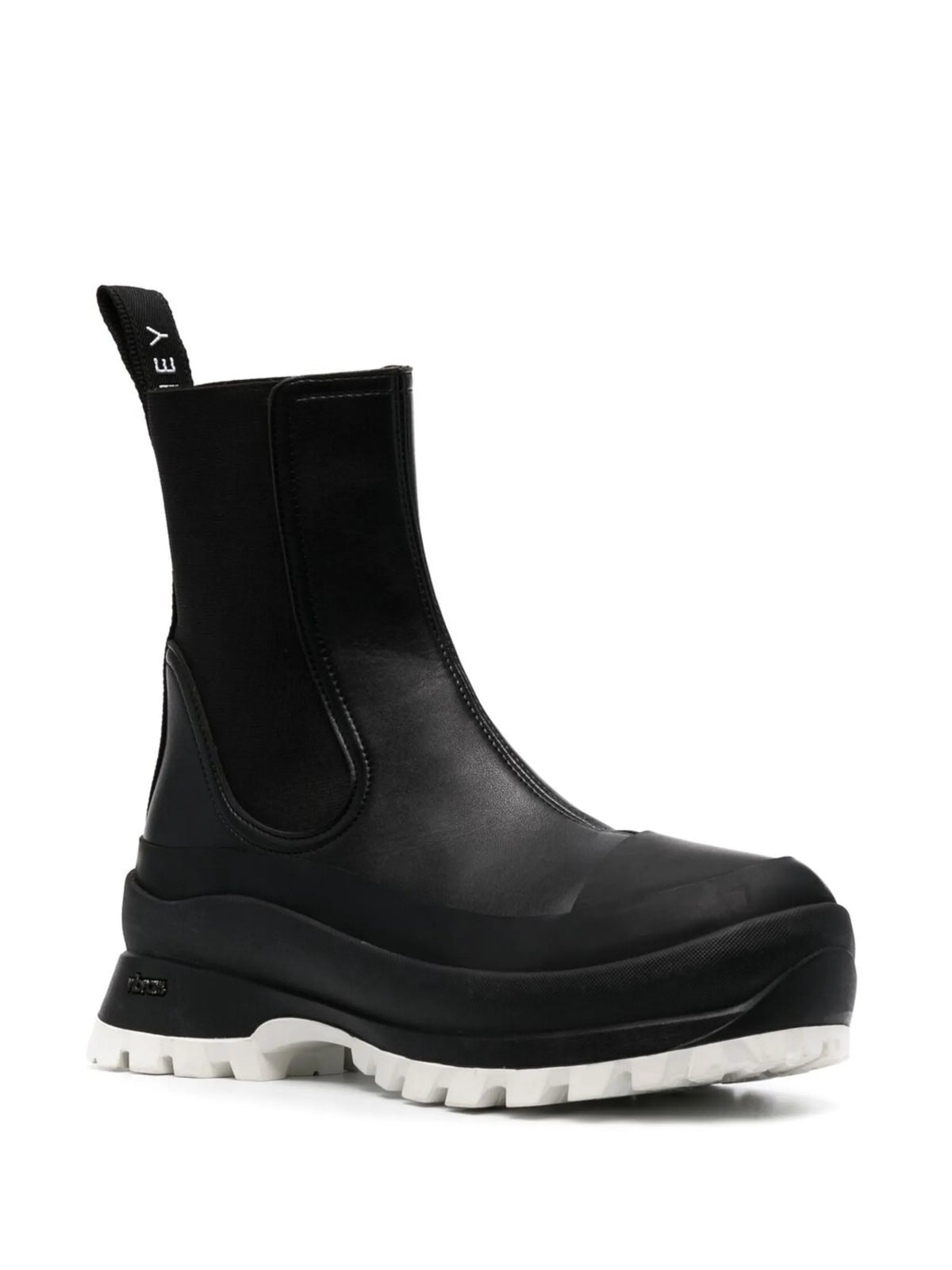 Trace Chelsea boots