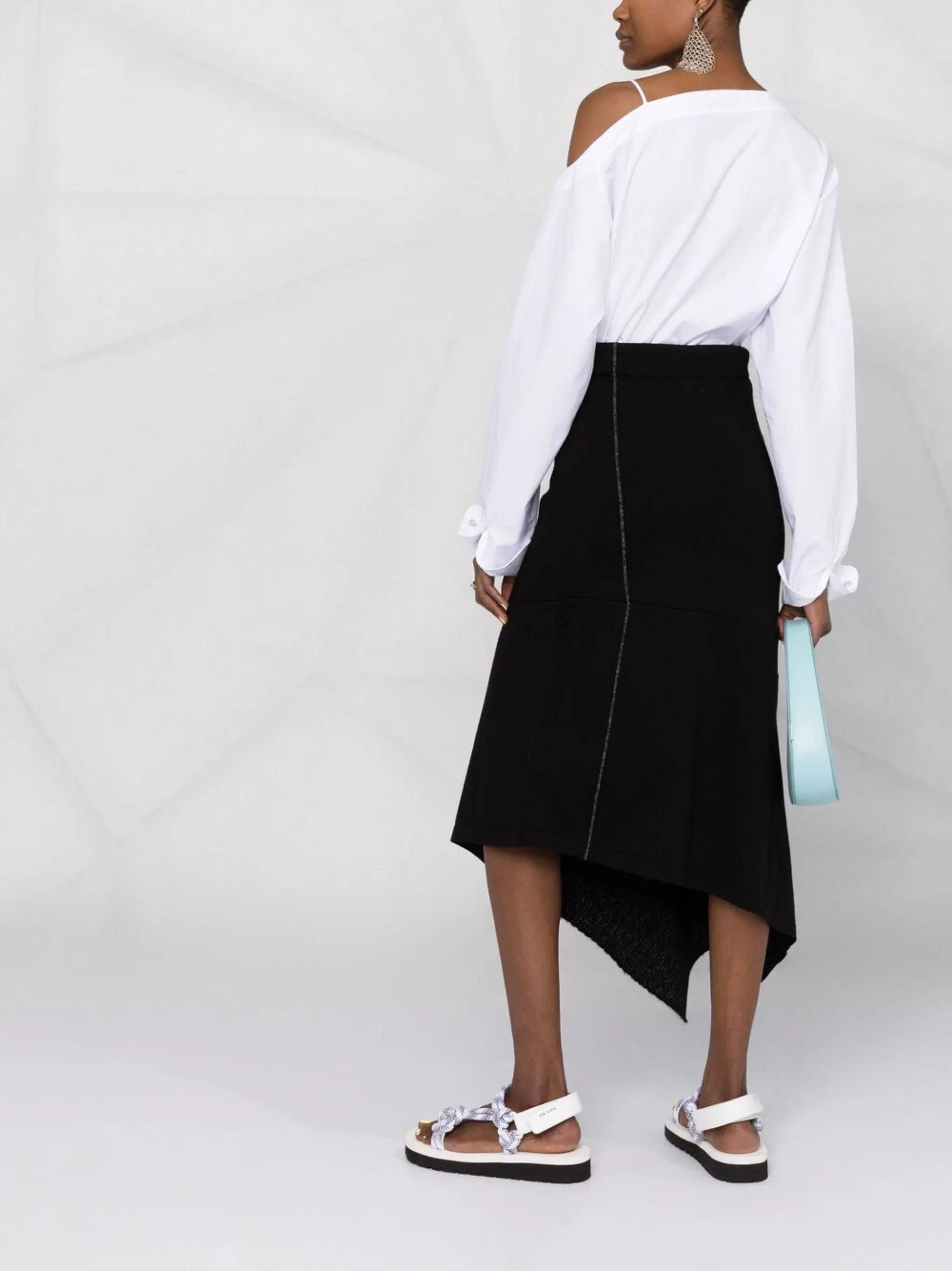 CH1 asymmetric knitted skirt