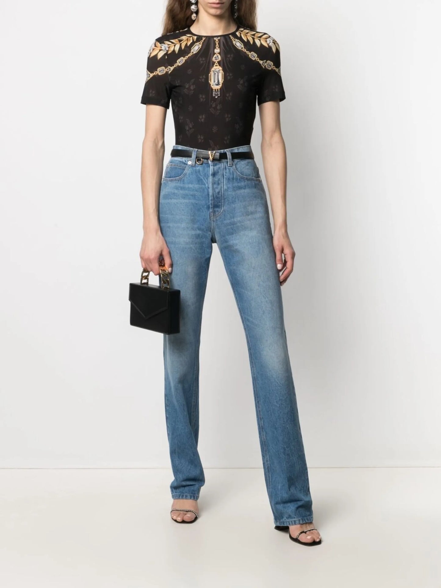 high-waist missing pocket jeans
