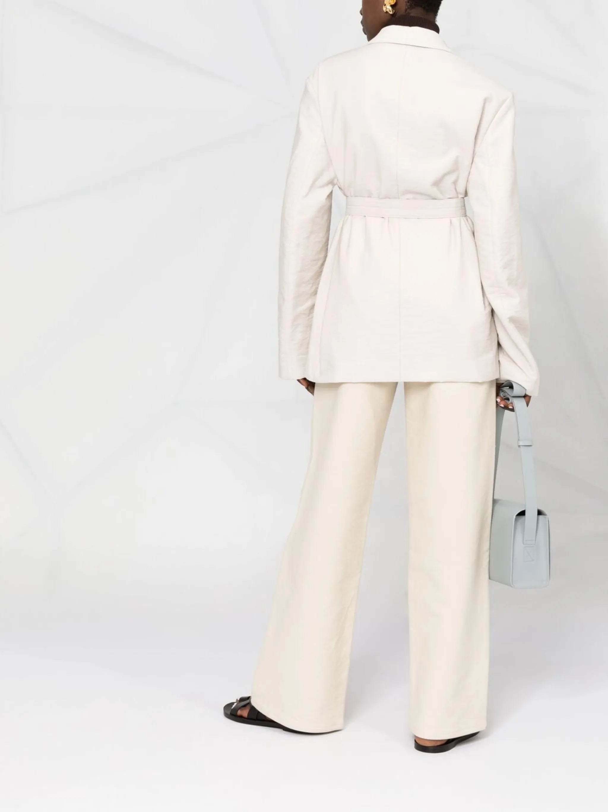 wadded double-breasted tie jacket