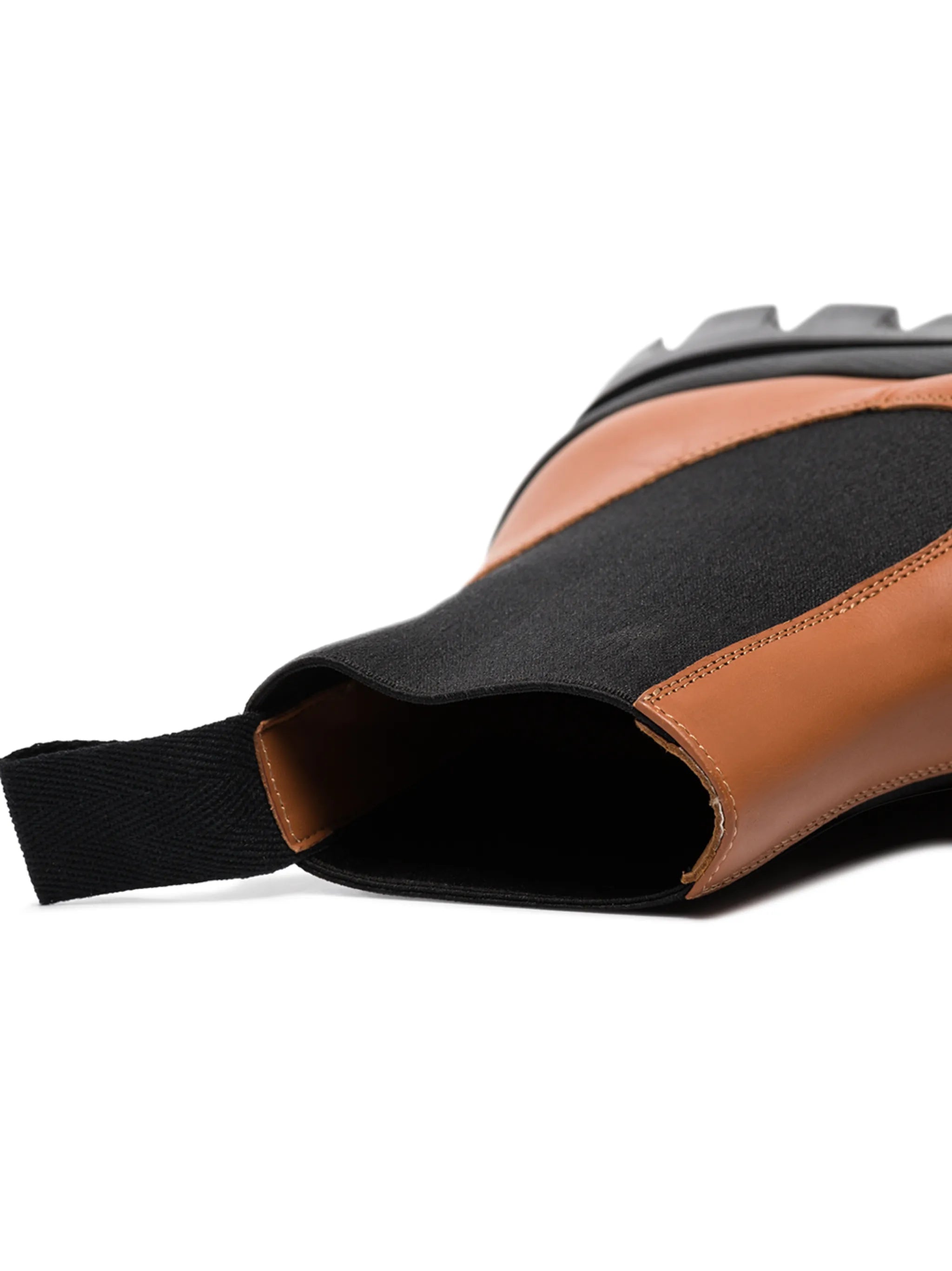 Catania ridged sole boots