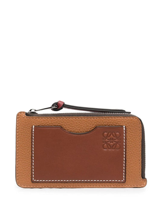 Anagram-motif wallet