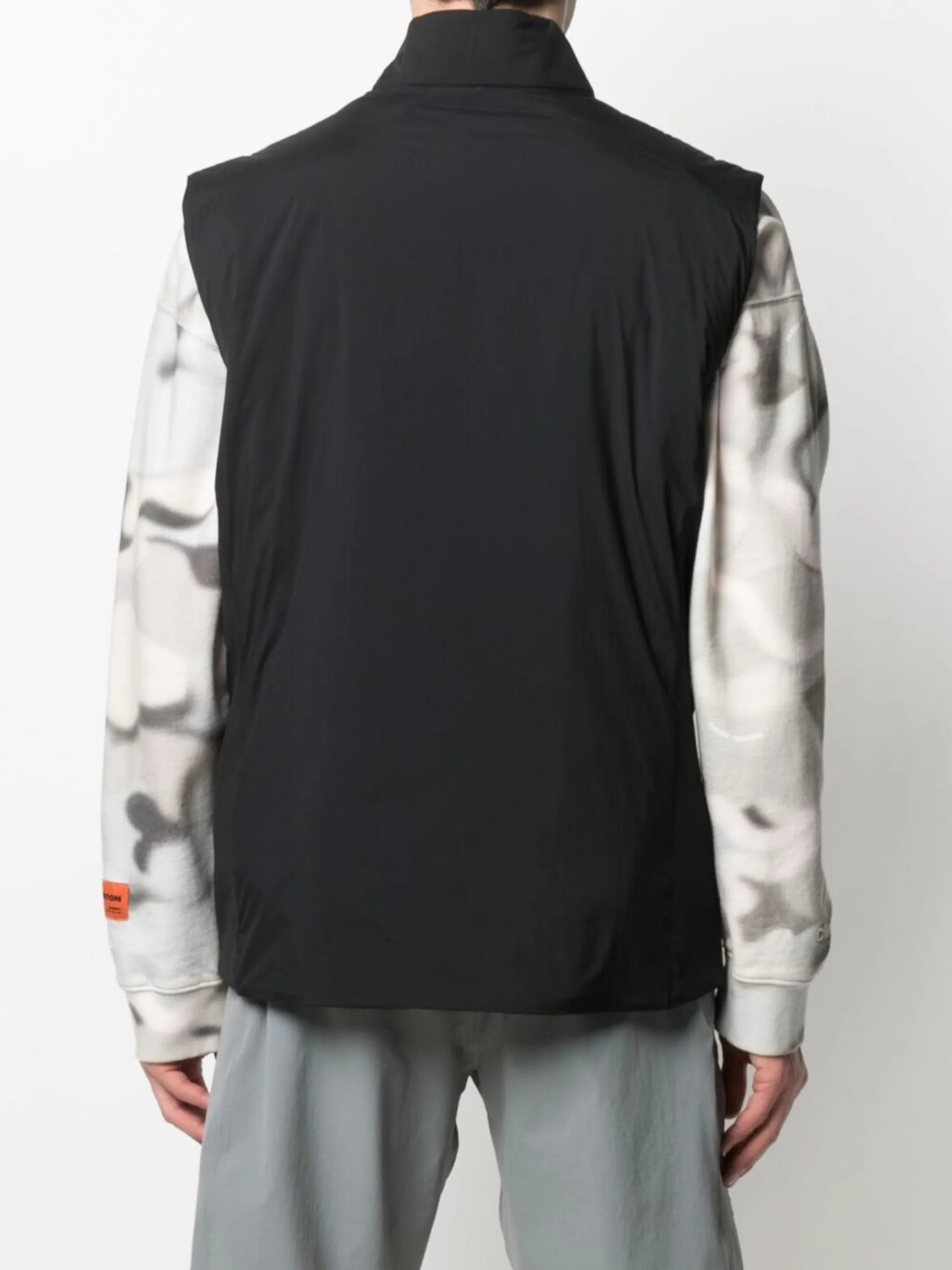 Atom embroidered logo gilet