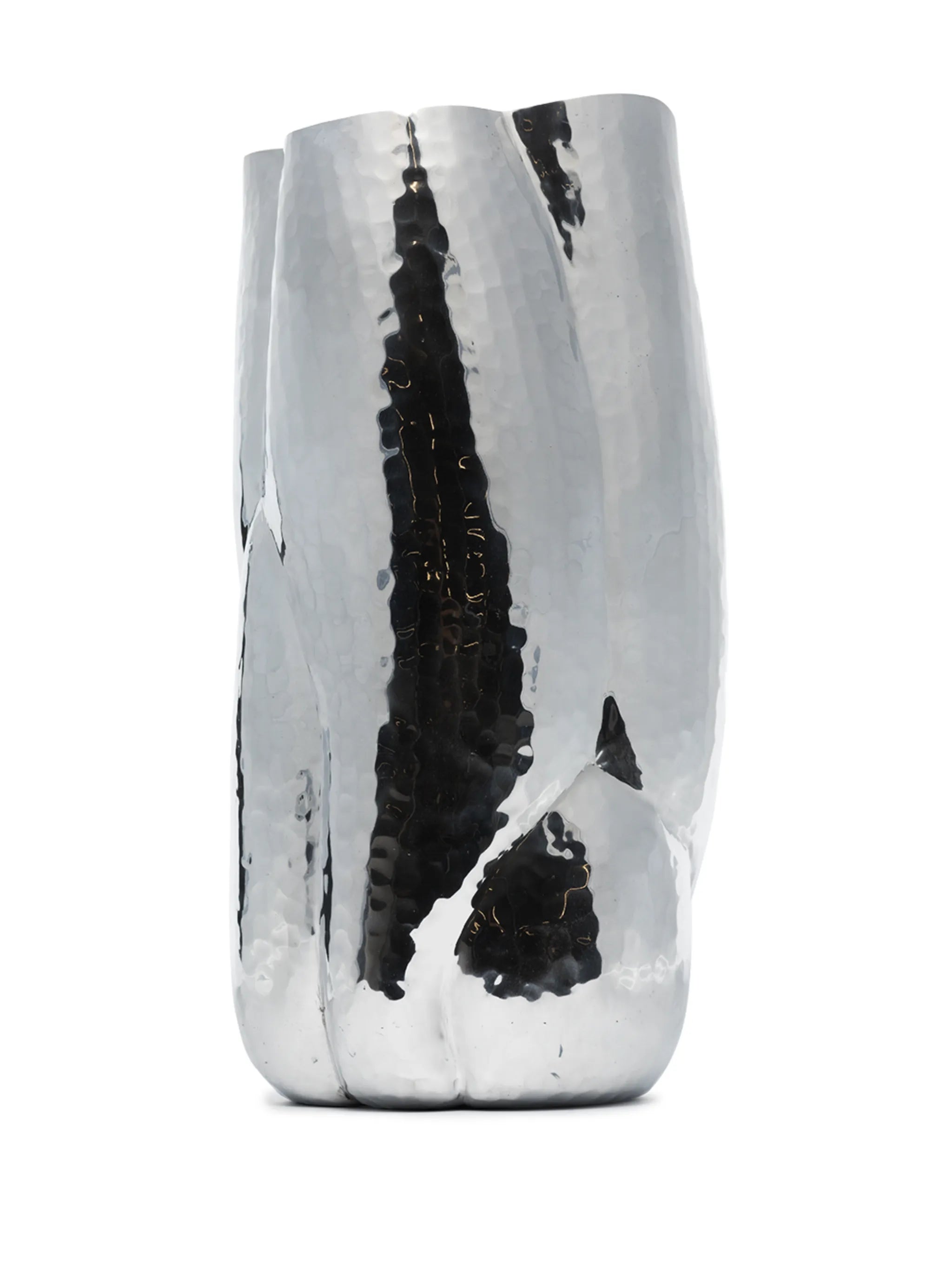 Cloud tall vessel