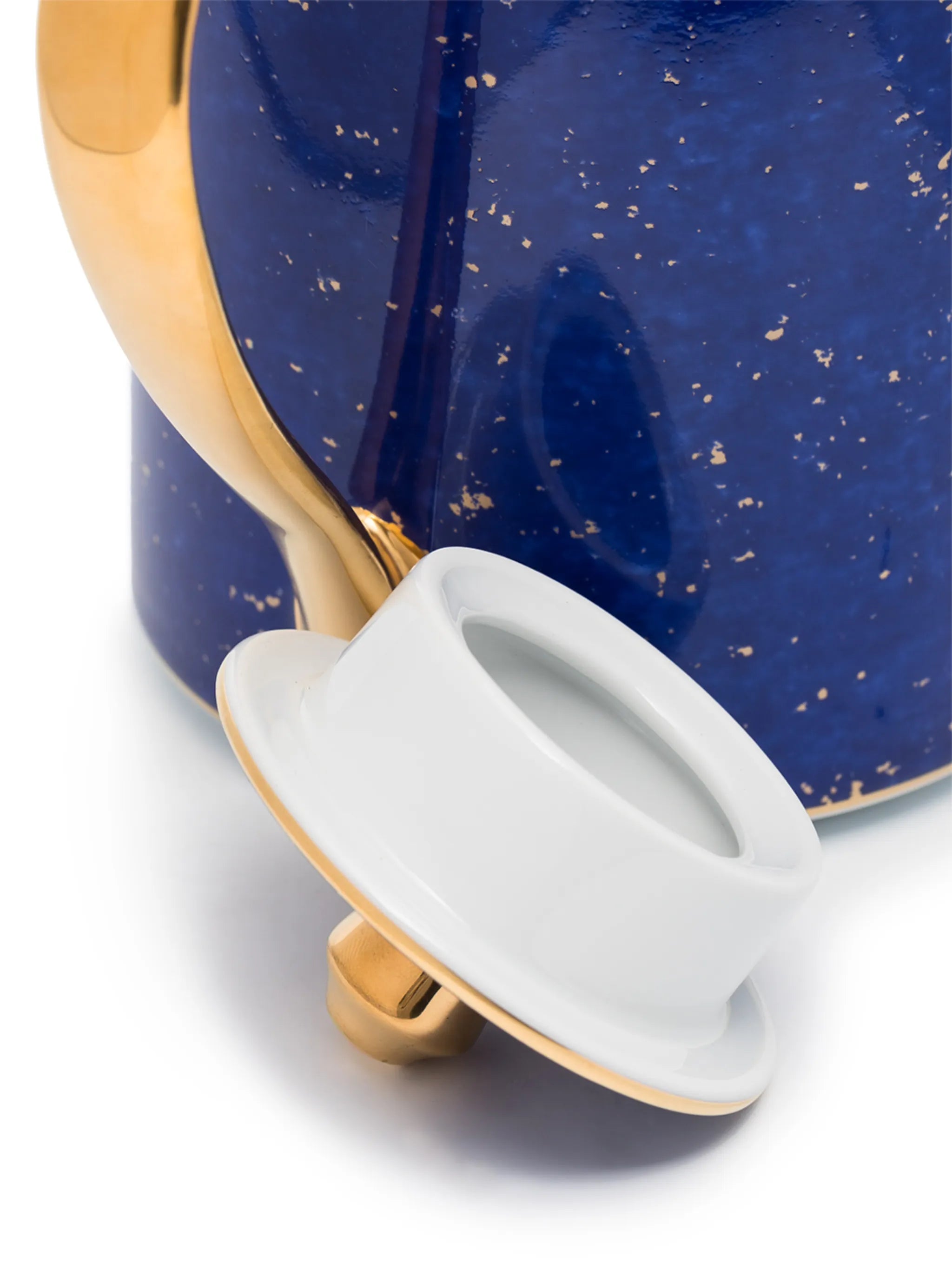 Lapis porcelain teapot