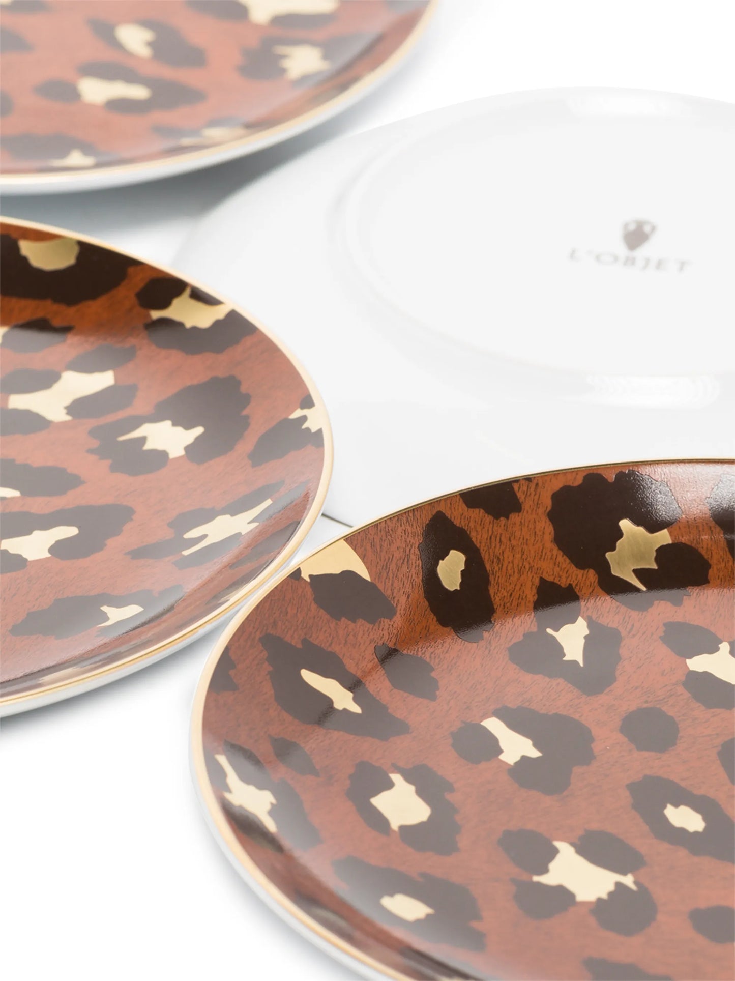 Canape set-of-four leopard print plates