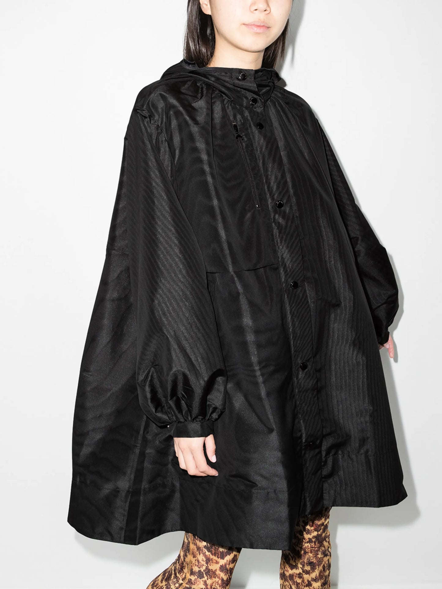 A-line hooded windbreaker