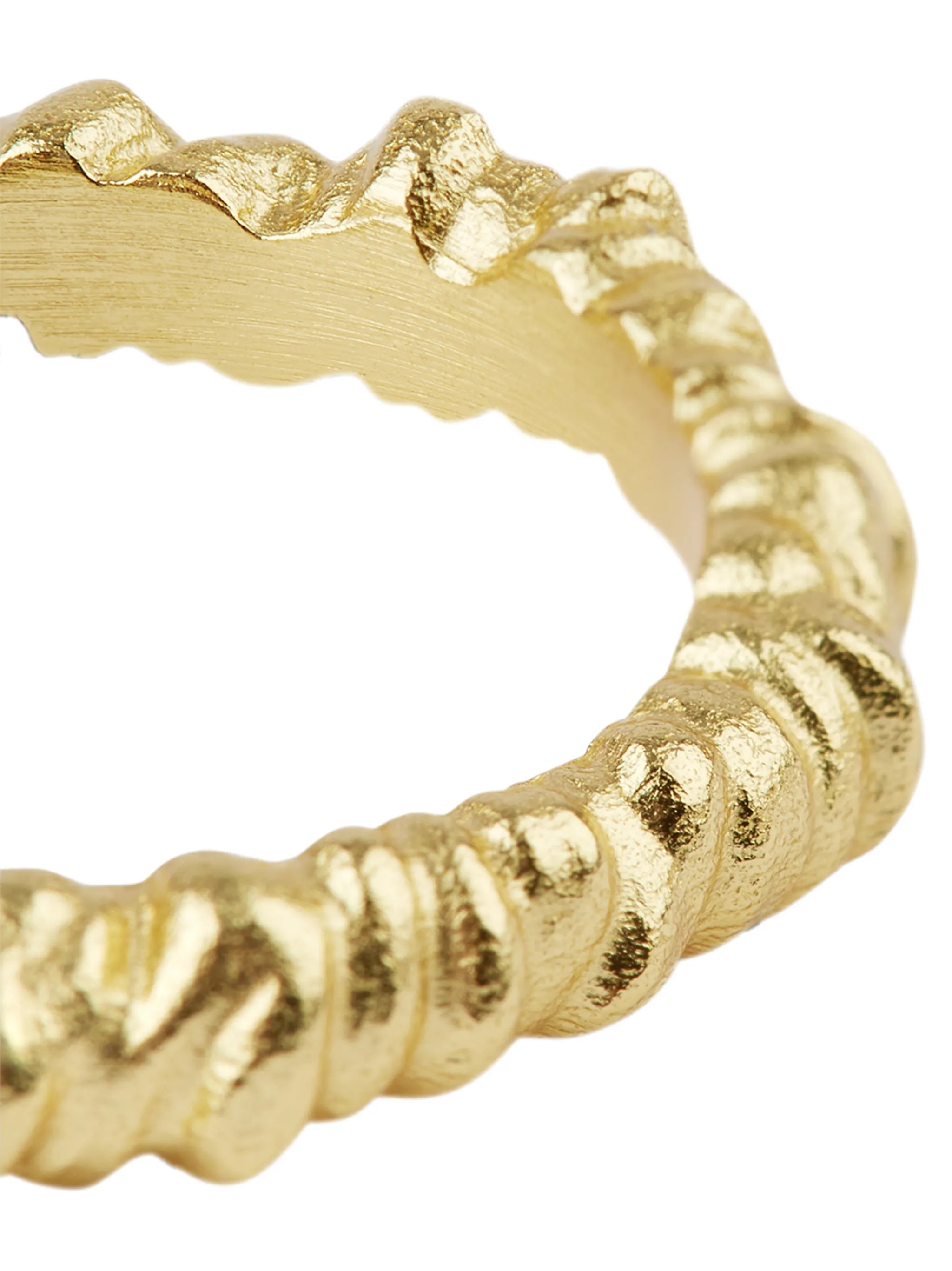 Seaweed hammered-effect ring