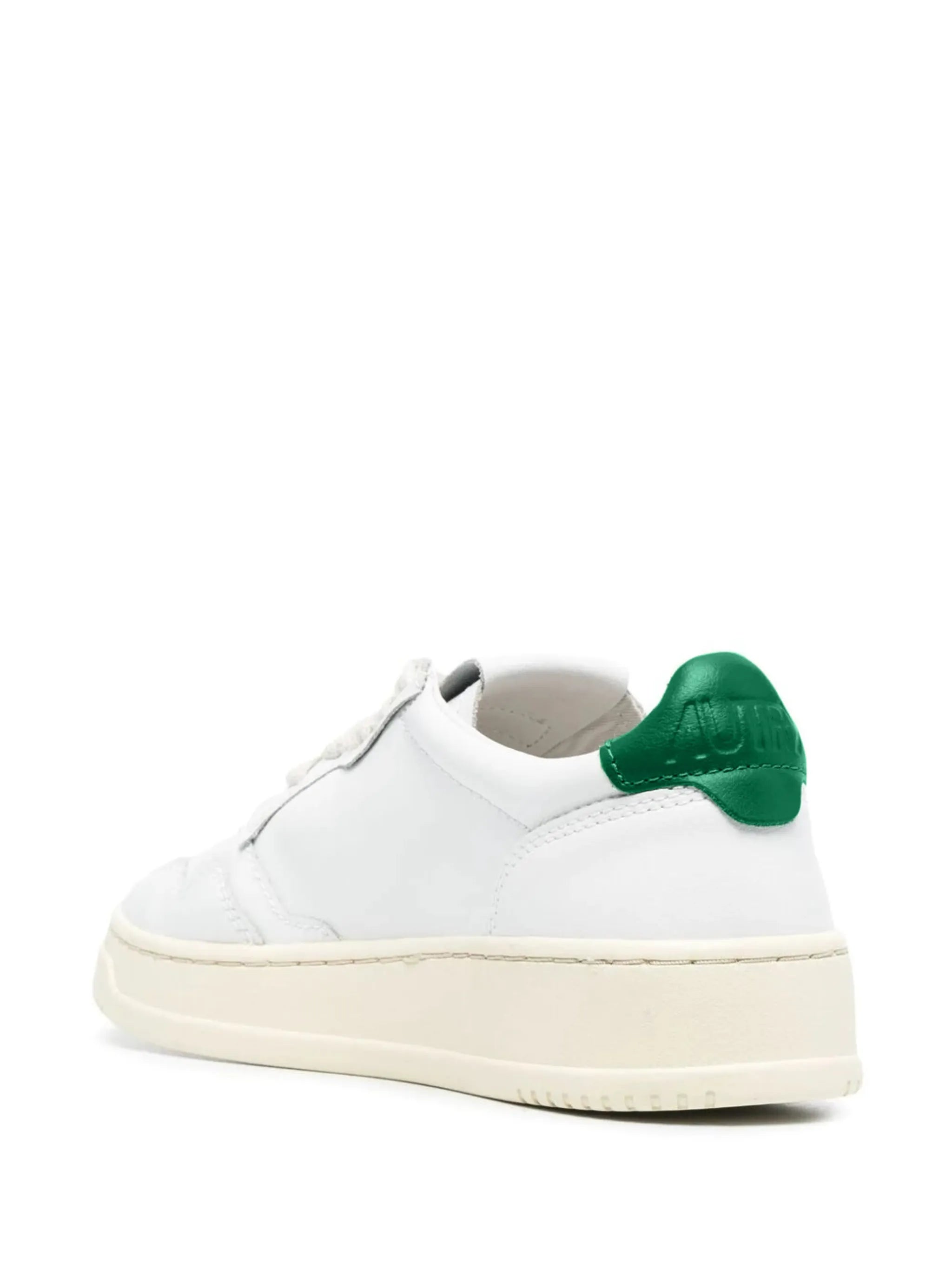 Medalist low-top sneakers