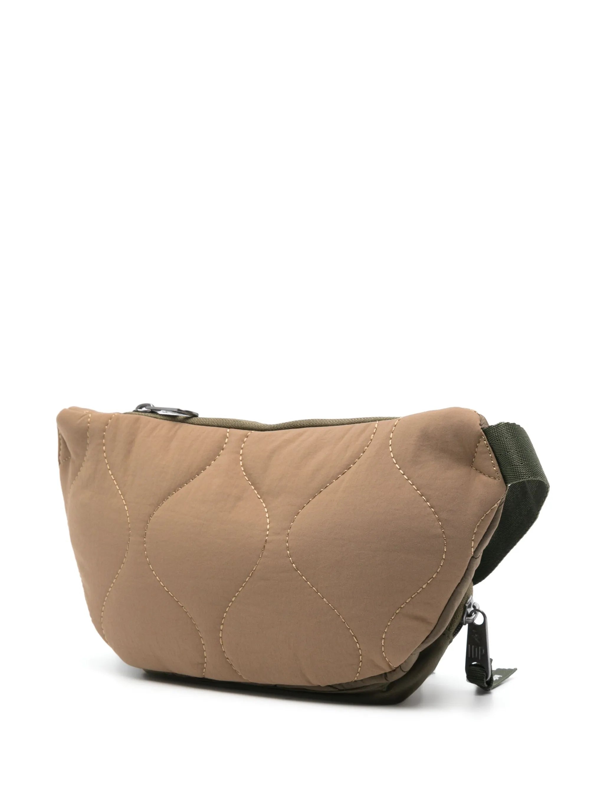 Sticky quilted belt bag