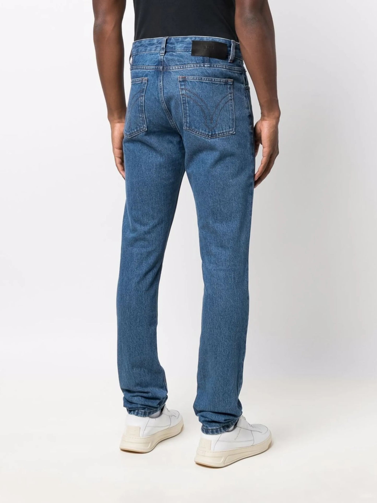 slim-fit five pocket jeans