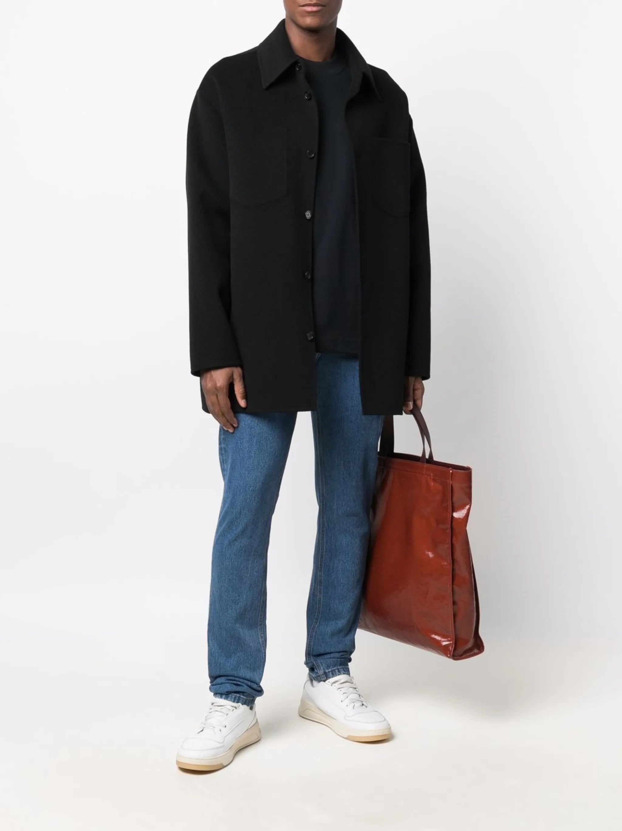 slim-fit five pocket jeans